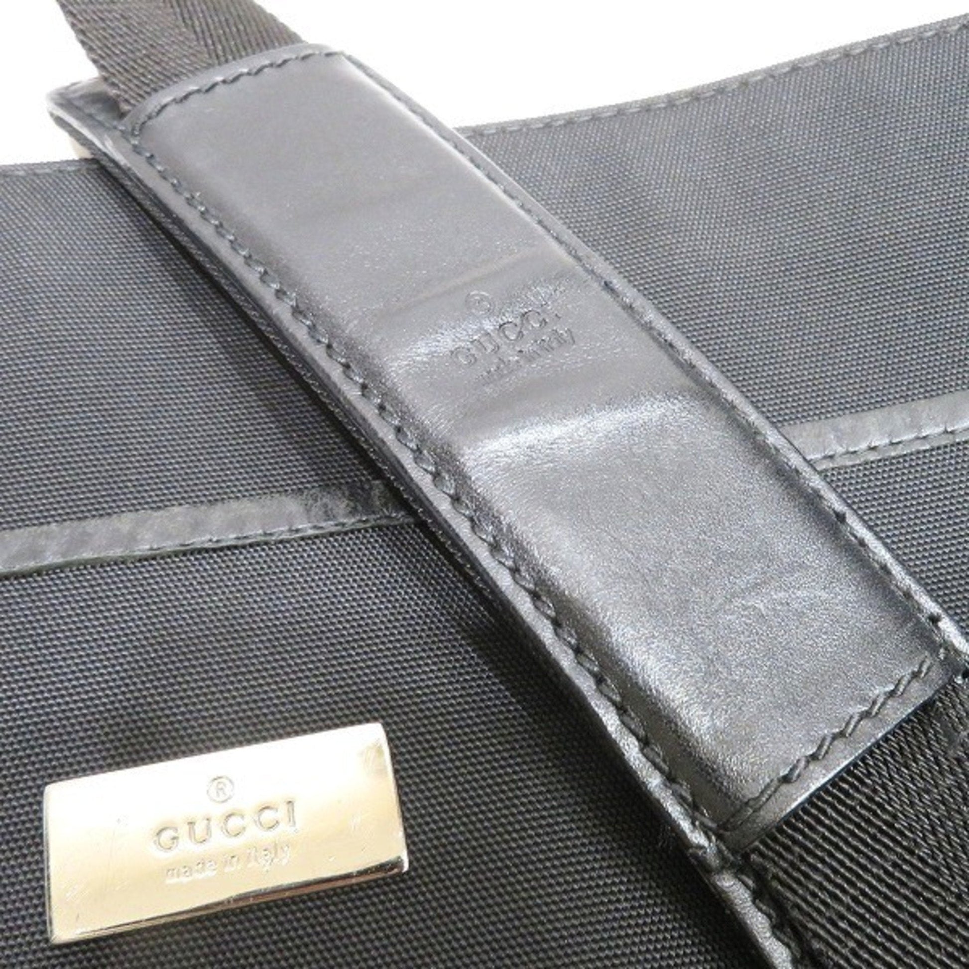 Gucci Canvas Shoulder Bag