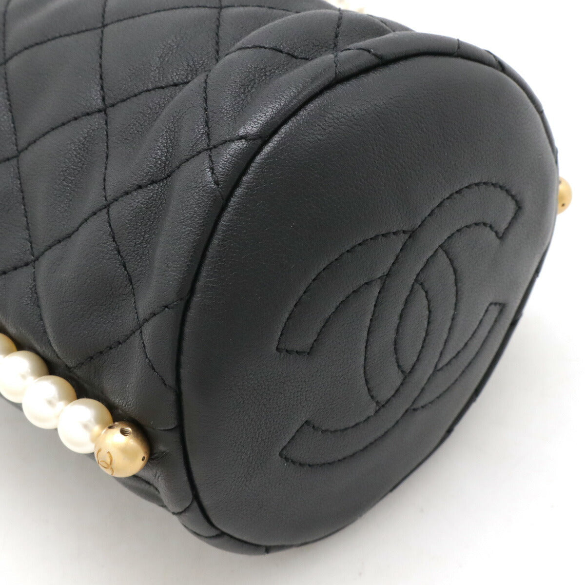 Chanel Leather Matelasse Coco Pearl Chain Shoulder Bag AS2529