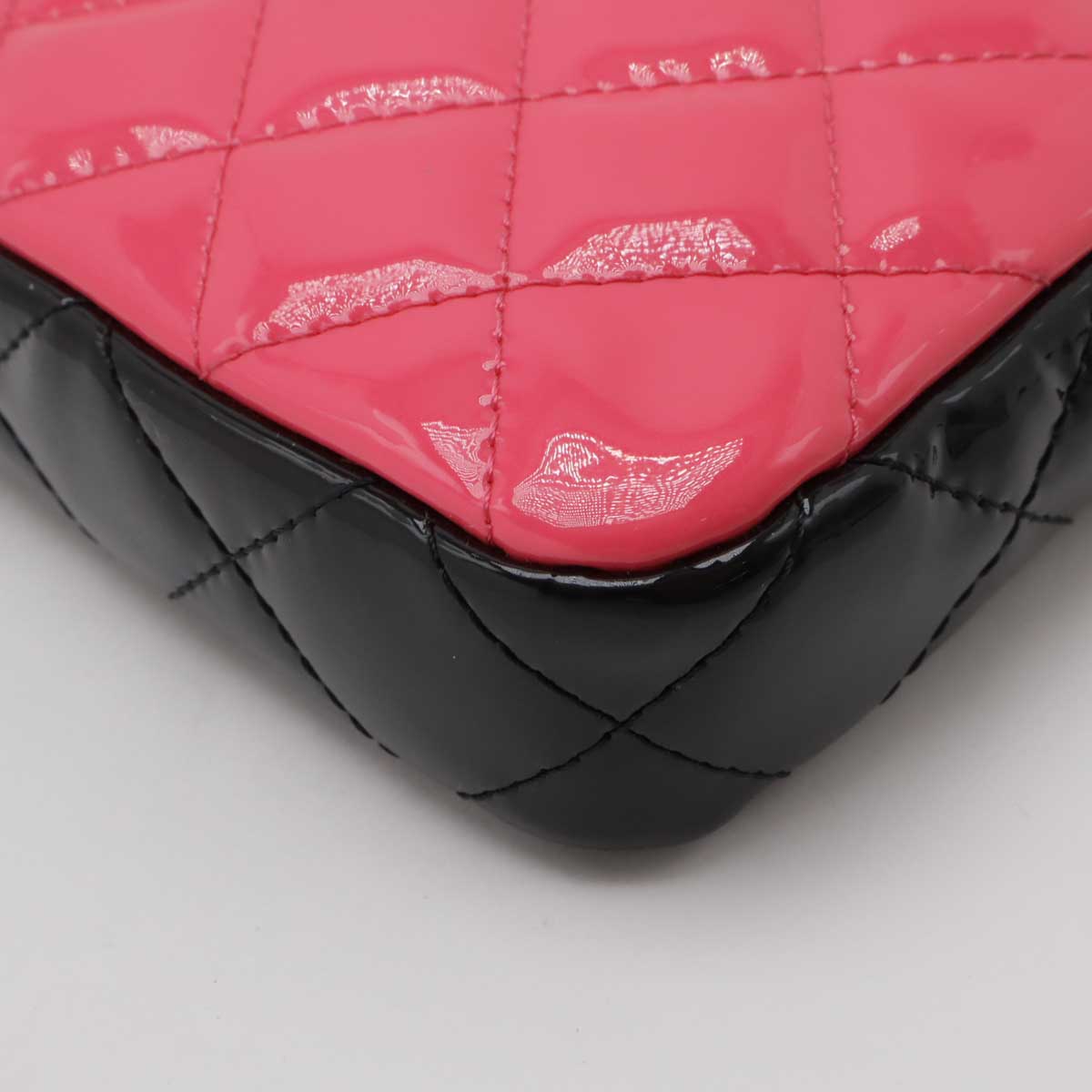 Chanel MatelassÃ© Patent Leather 2way Shoulder Bag