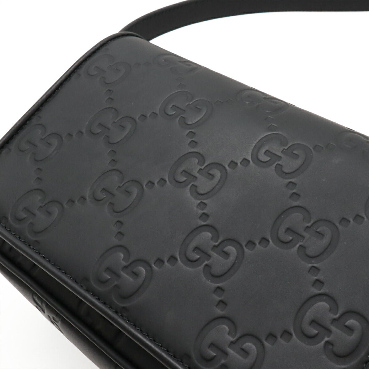 Gucci GG Rubber Effect Leather Shoulder Bag