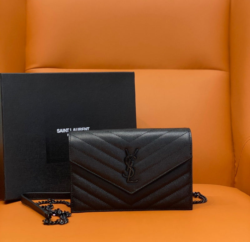 Yves Saint Laurent - Bags