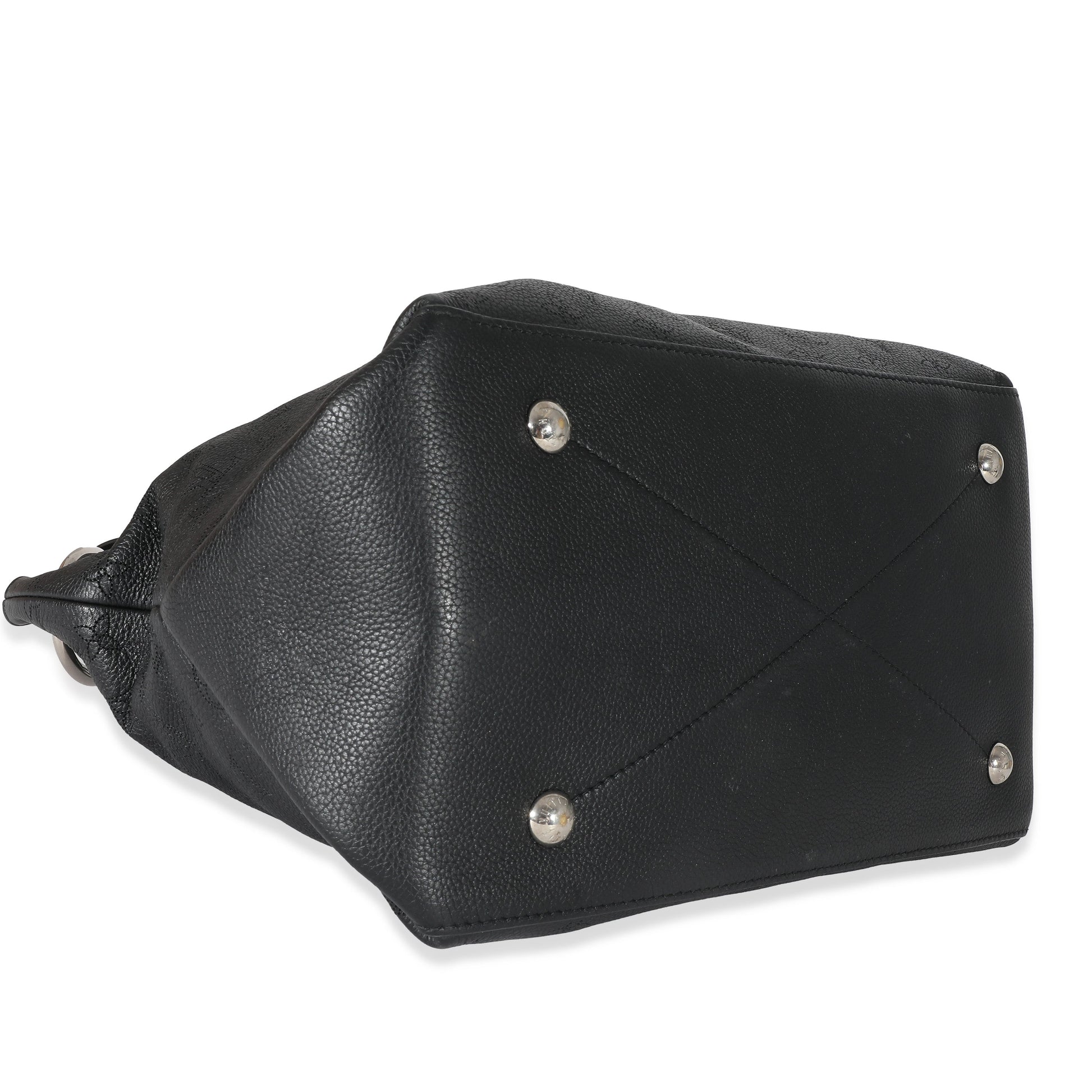 Elegant Women's Shoulder Bag | Louis Vuitton Black Monogram Mahina Beaubourg Hobo MM