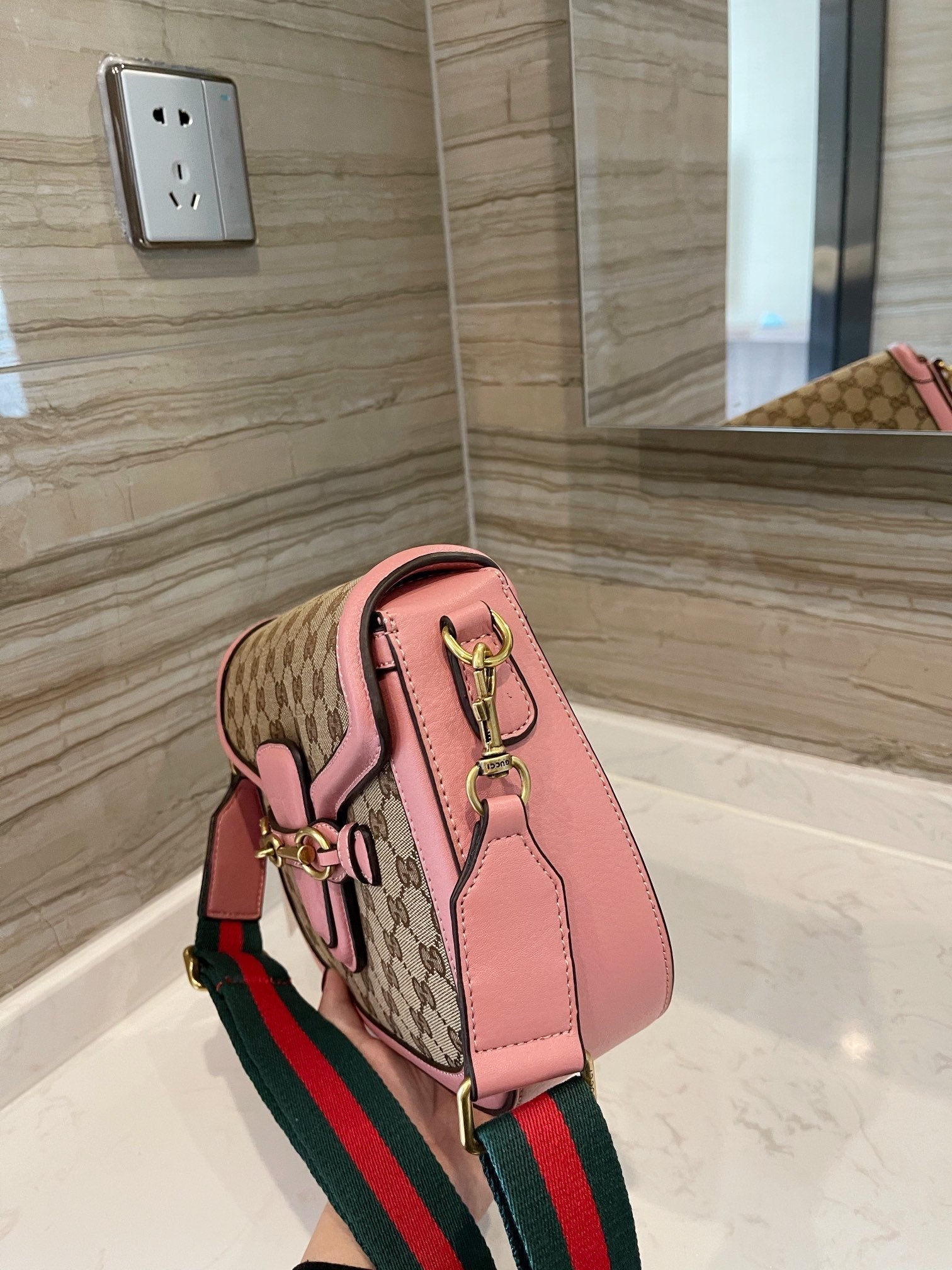 Gucci Arrival Handbag Style 104
