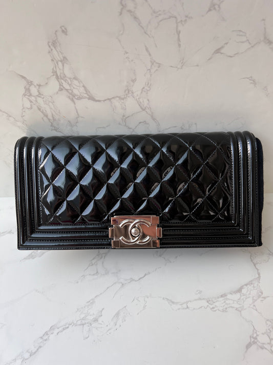 Chanel Boy Clutch Black Patent PHW SYCYR187