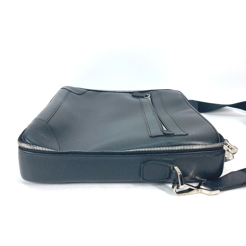 LOUIS VUITTON Business bag Taiga Leather black Taiga Porto Ordinatour Odessa mens