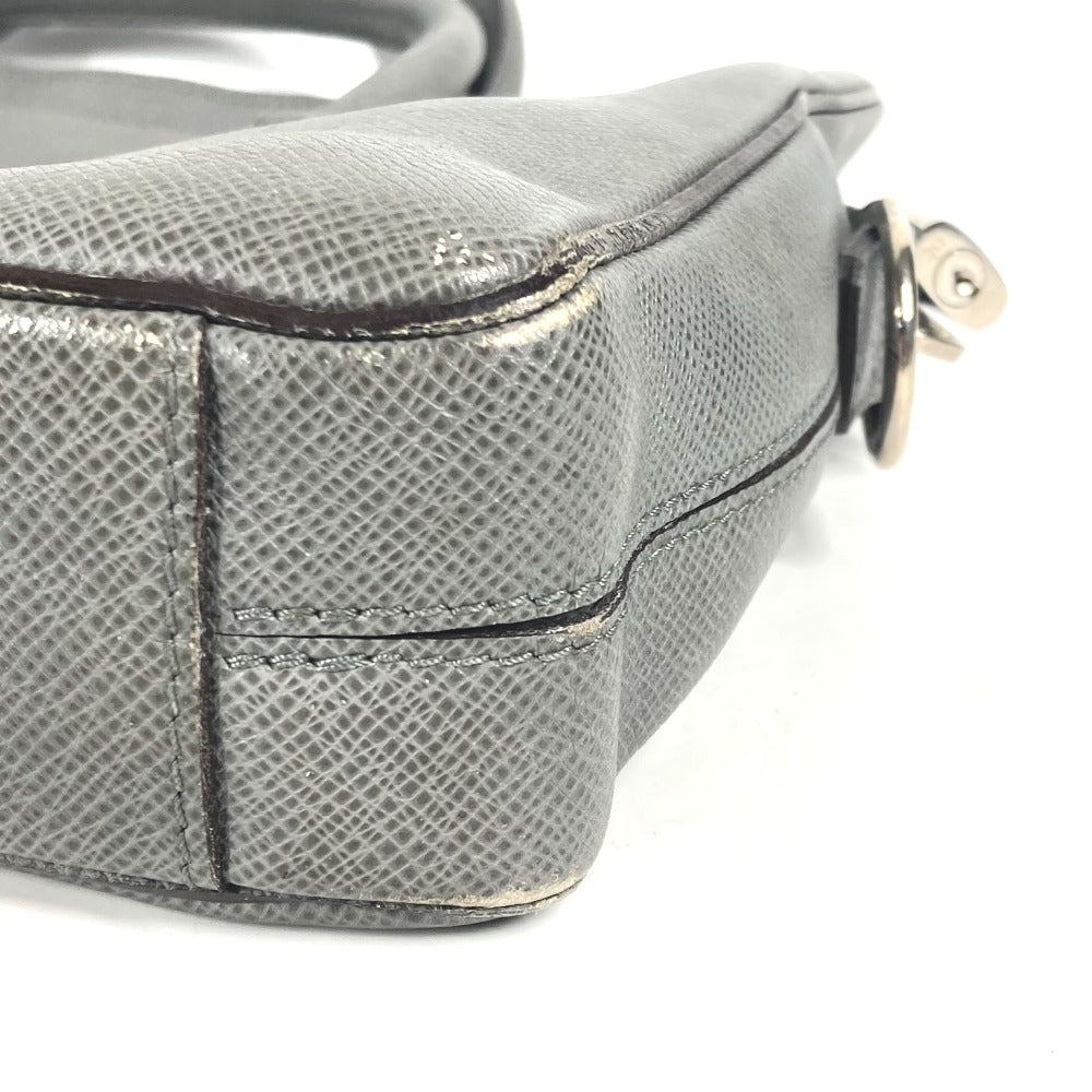 LOUIS VUITTON Business bag M32711 Taiga Leather gray Taiga Taiga Porto Document Business PDB mens
