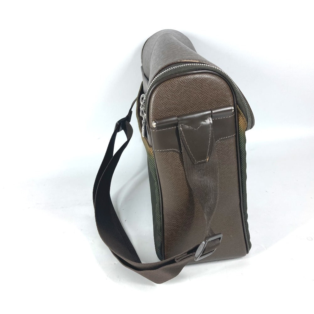 Elegant Women's Shoulder Bag | LOUIS VUITTON Shoulder Bag Taiga Leather, Nylon Brown Taiga Thai meal mens