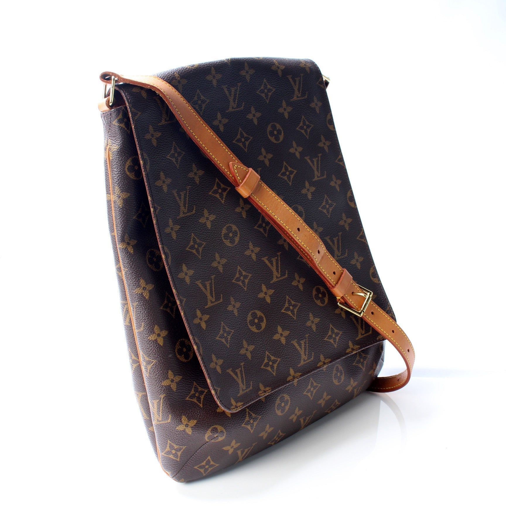 Luxury Women's Handbag | Louis Vuitton Mussette Messenger Monogram