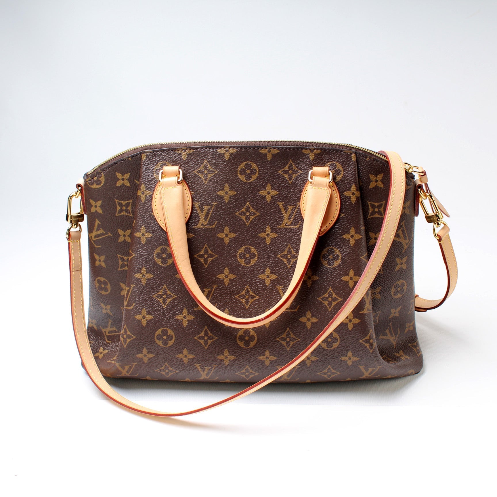 Louis Vuitton Rivoli NM MM Monogram