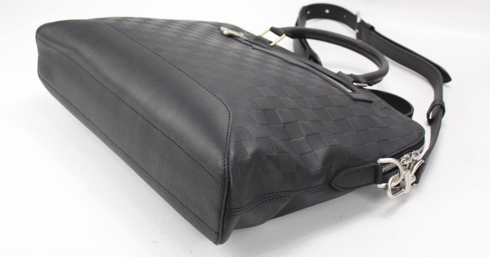 Louis Vuitton Avenue Soft Briefcase
