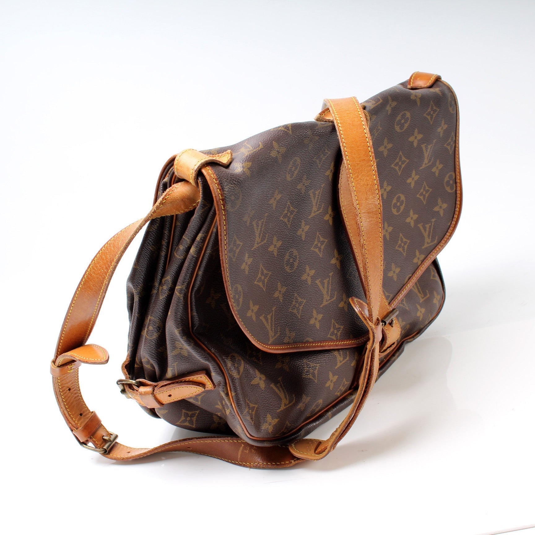 Louis Vuitton Saumur 35 Monogram