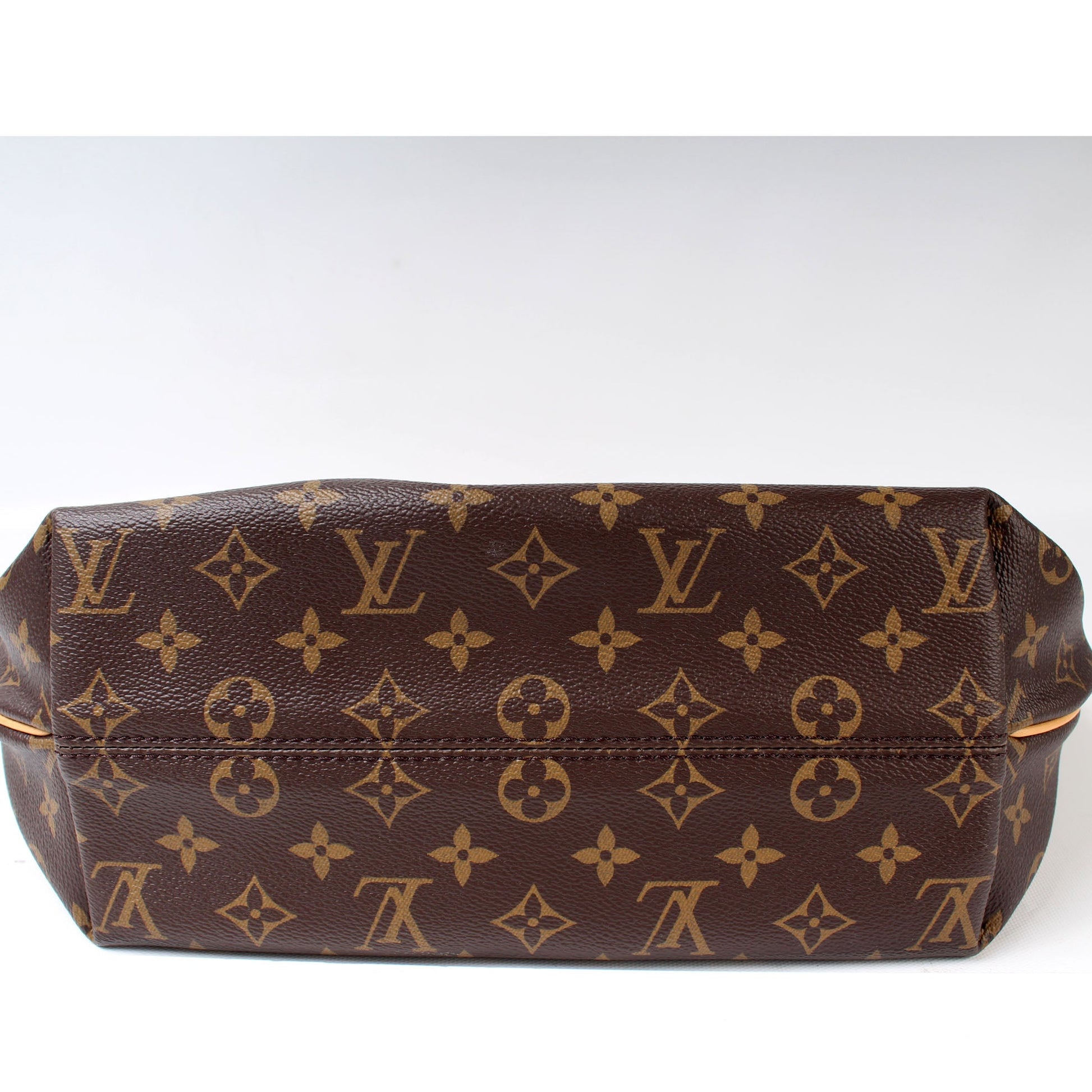 Louis Vuitton Turenne MM Monogram