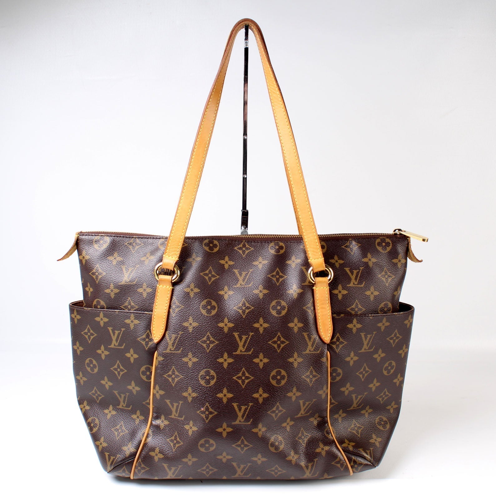 Louis Vuitton Totally MM Monogram