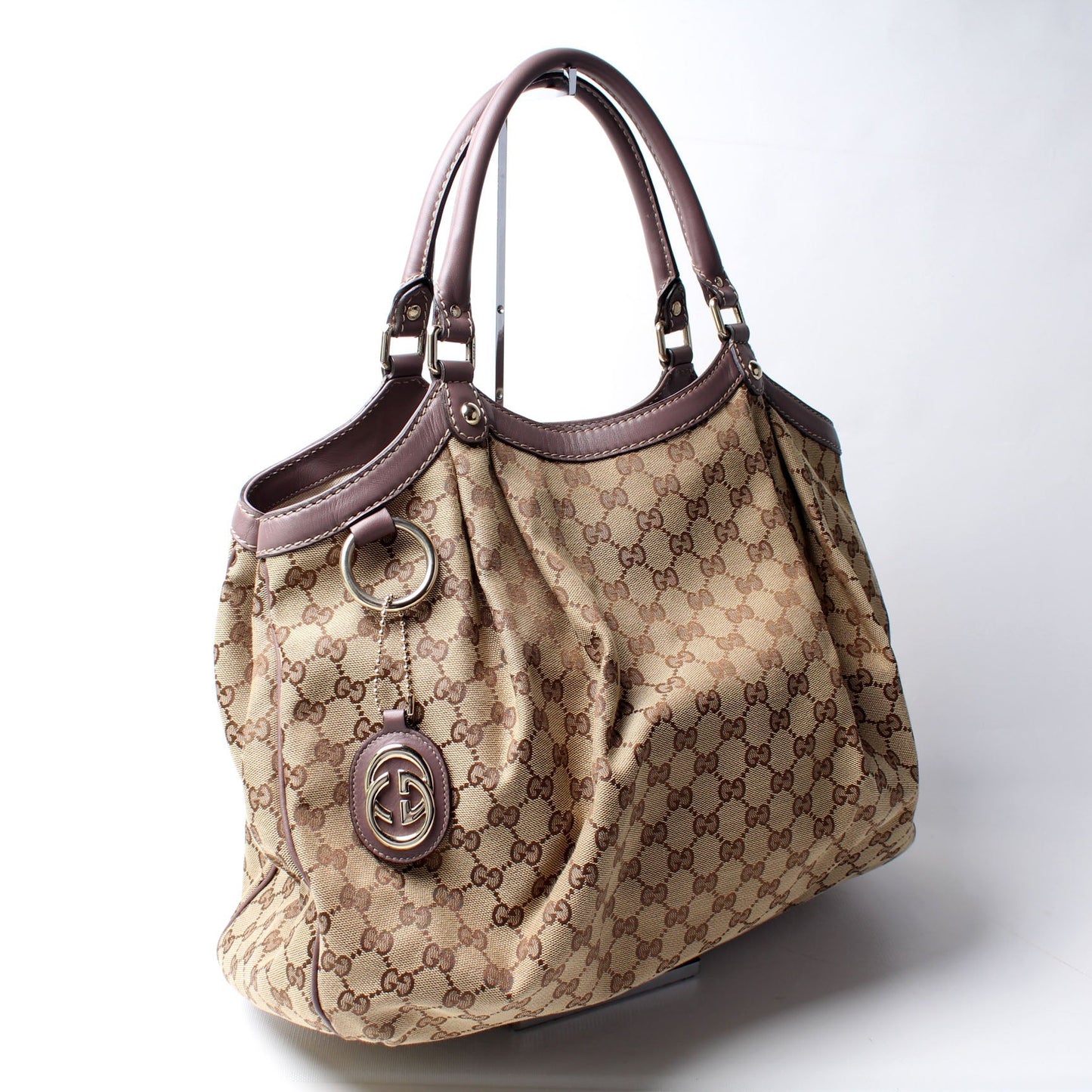 Gucci 211943 Sukey GG Canvas Large Bag