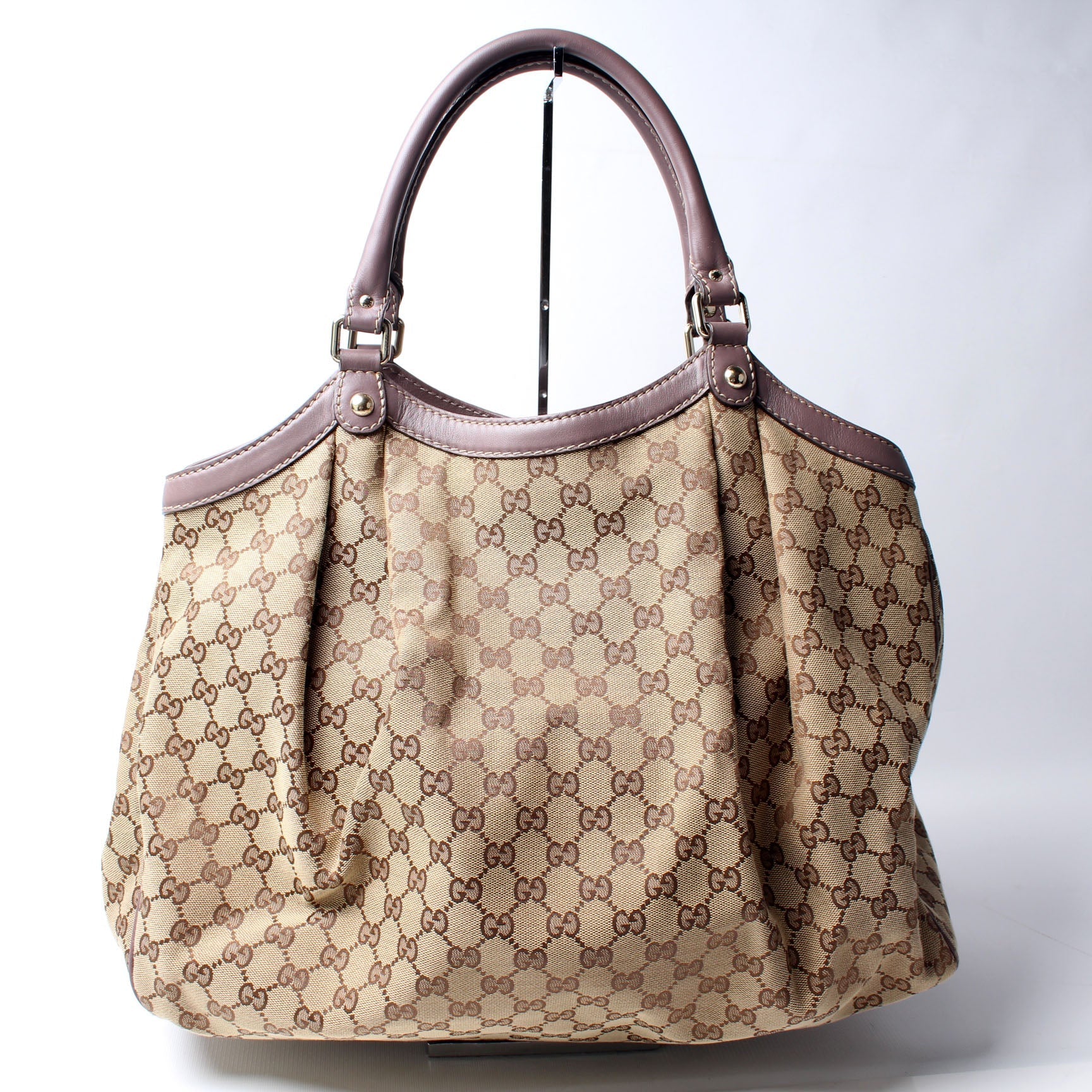 Gucci 211943 Sukey GG Canvas Large Bag