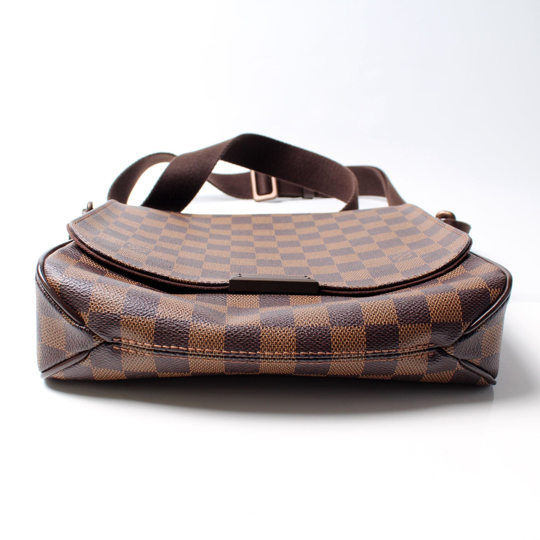Louis Vuitton District PM Damier Ebene