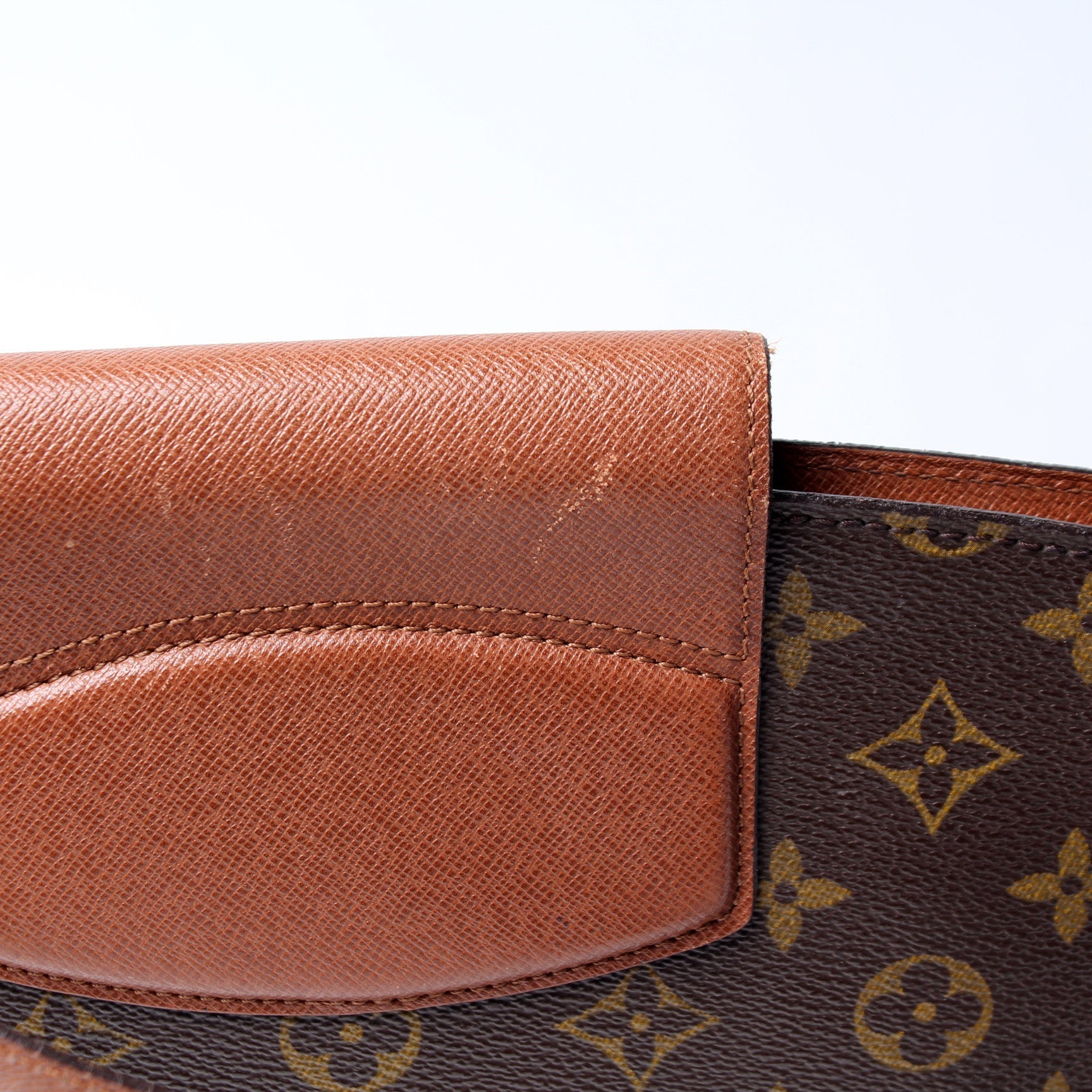 Louis Vuitton Courcelle Monogram