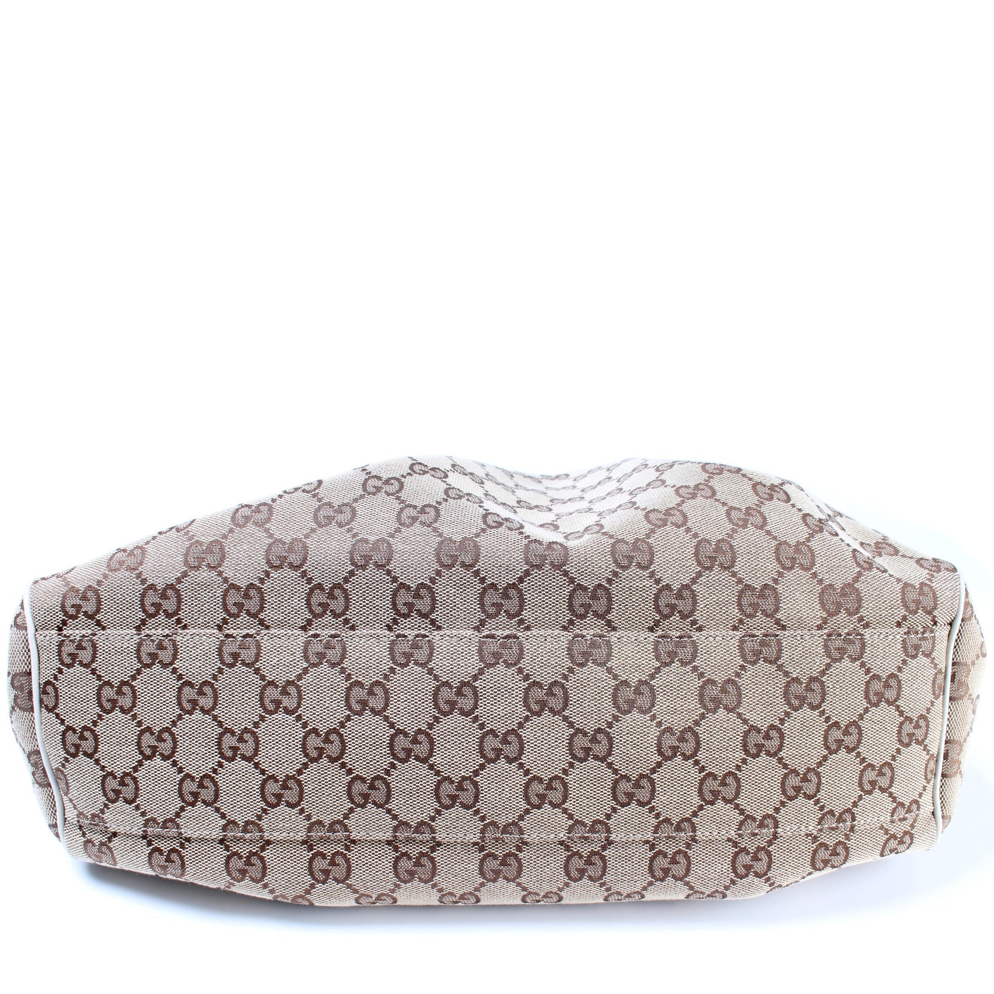 Gucci 211944 Sukey GG Canvas Medium Bag