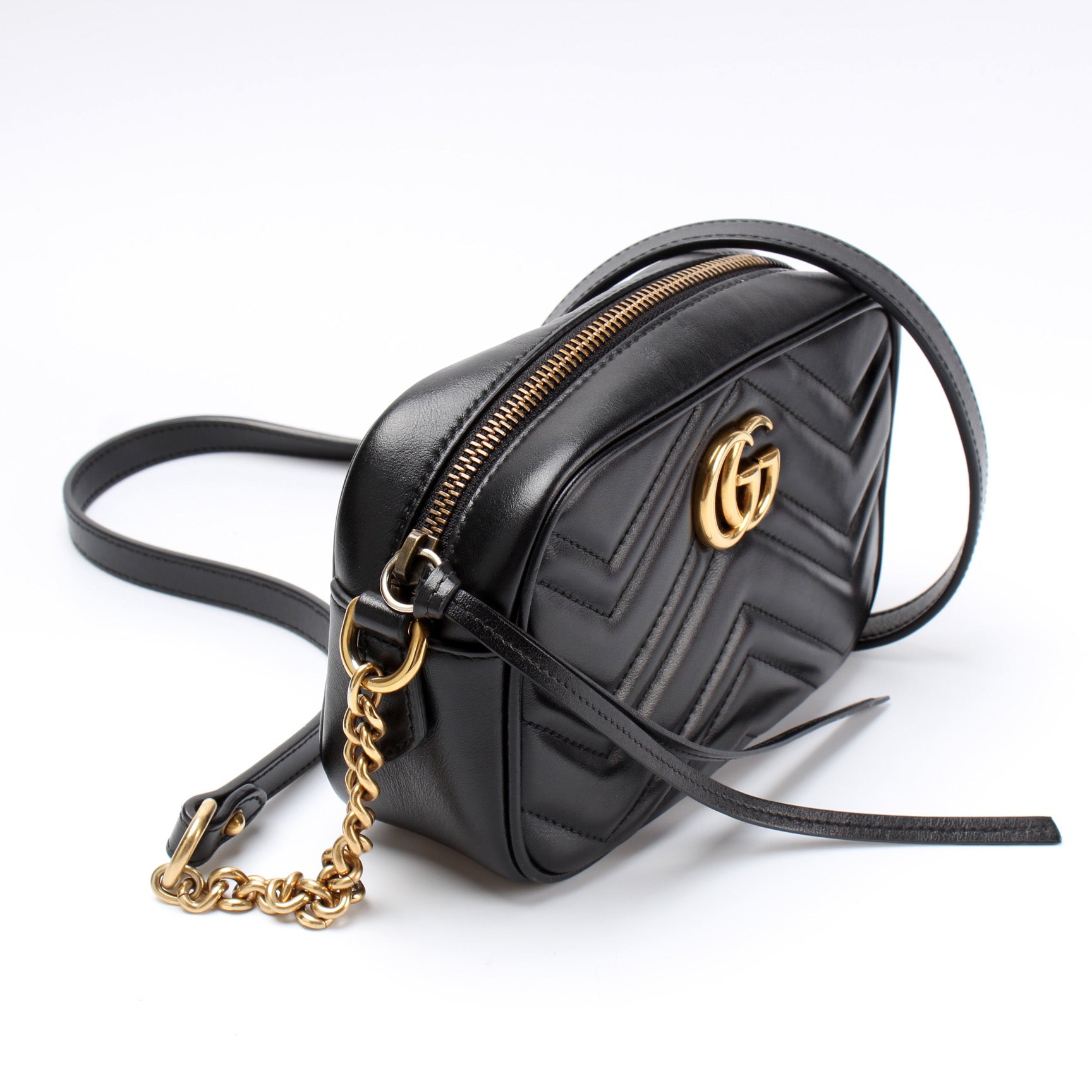 Gucci 448054 GG Marmont Mini Camera Bag