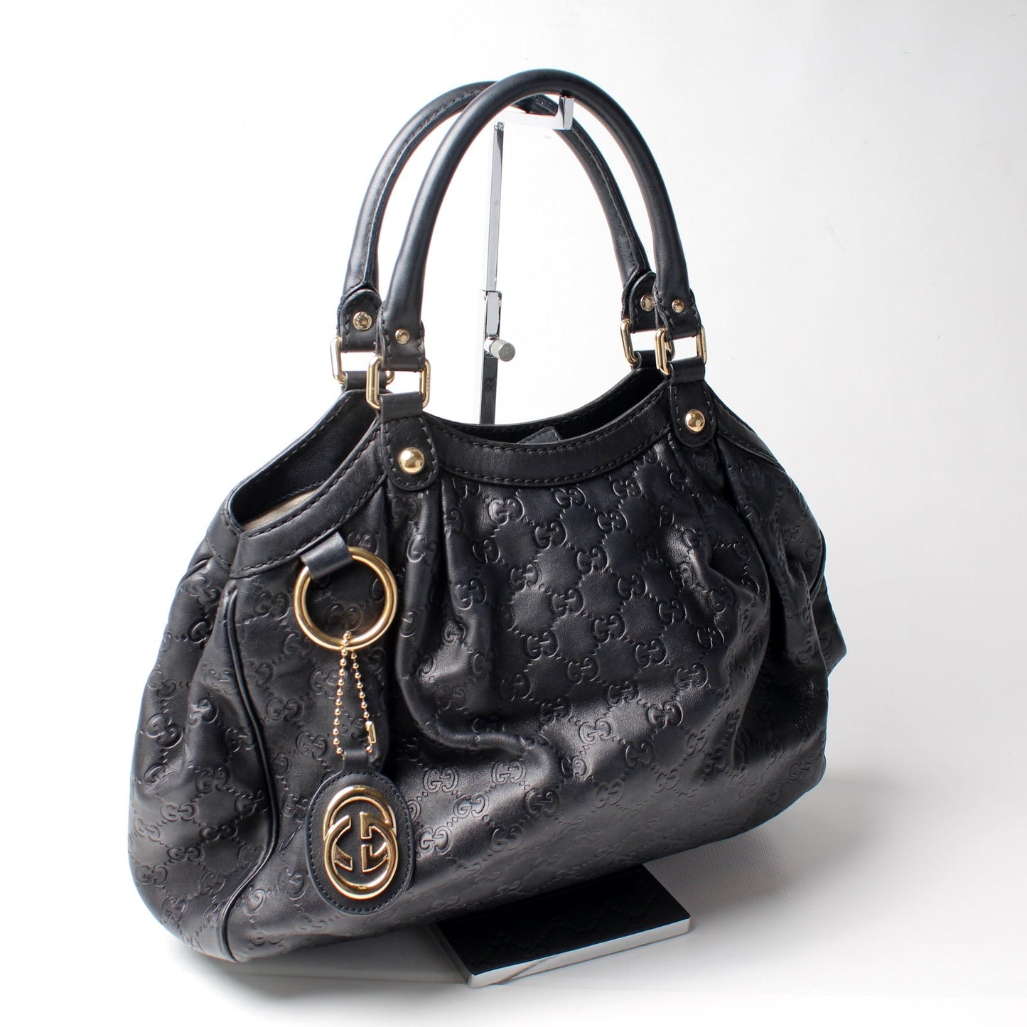 Gucci 211944 Sukey GG Leather Medium Bag