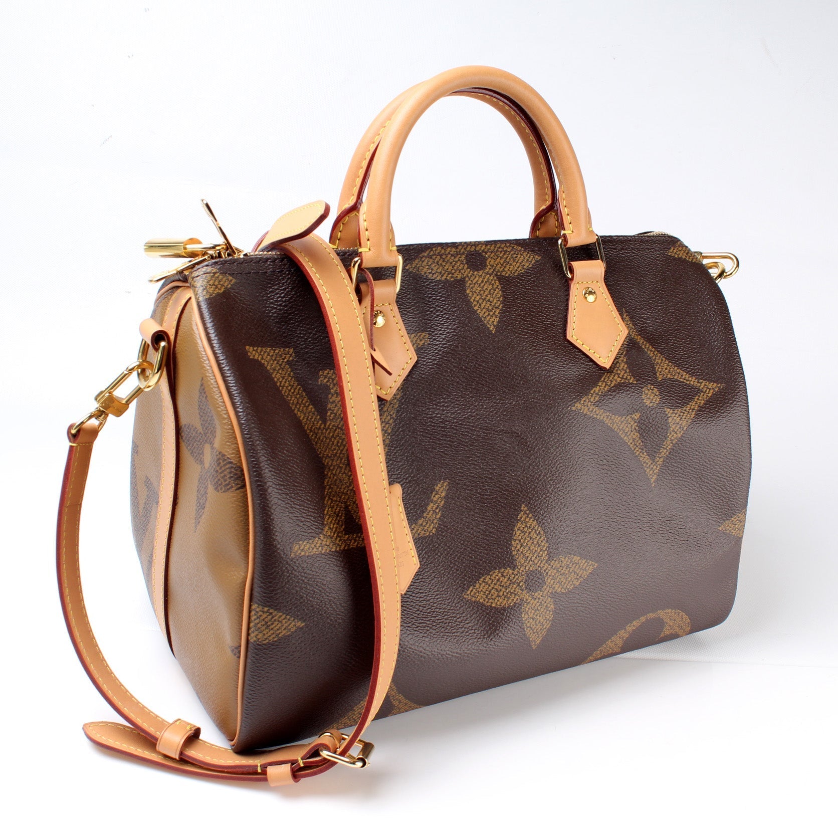 Louis Vuitton Speedy 30 Bandouliere Giant Monogram