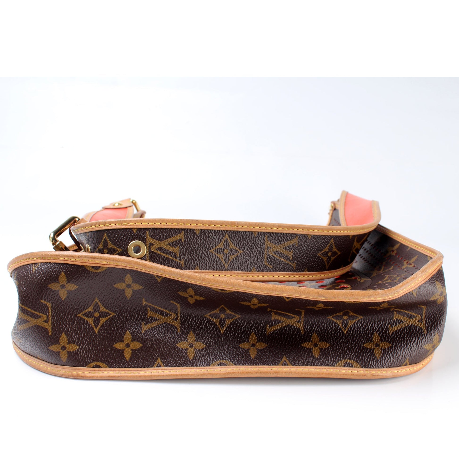Luxury Women's Handbag | Louis Vuitton Mtte Monogram Perforated