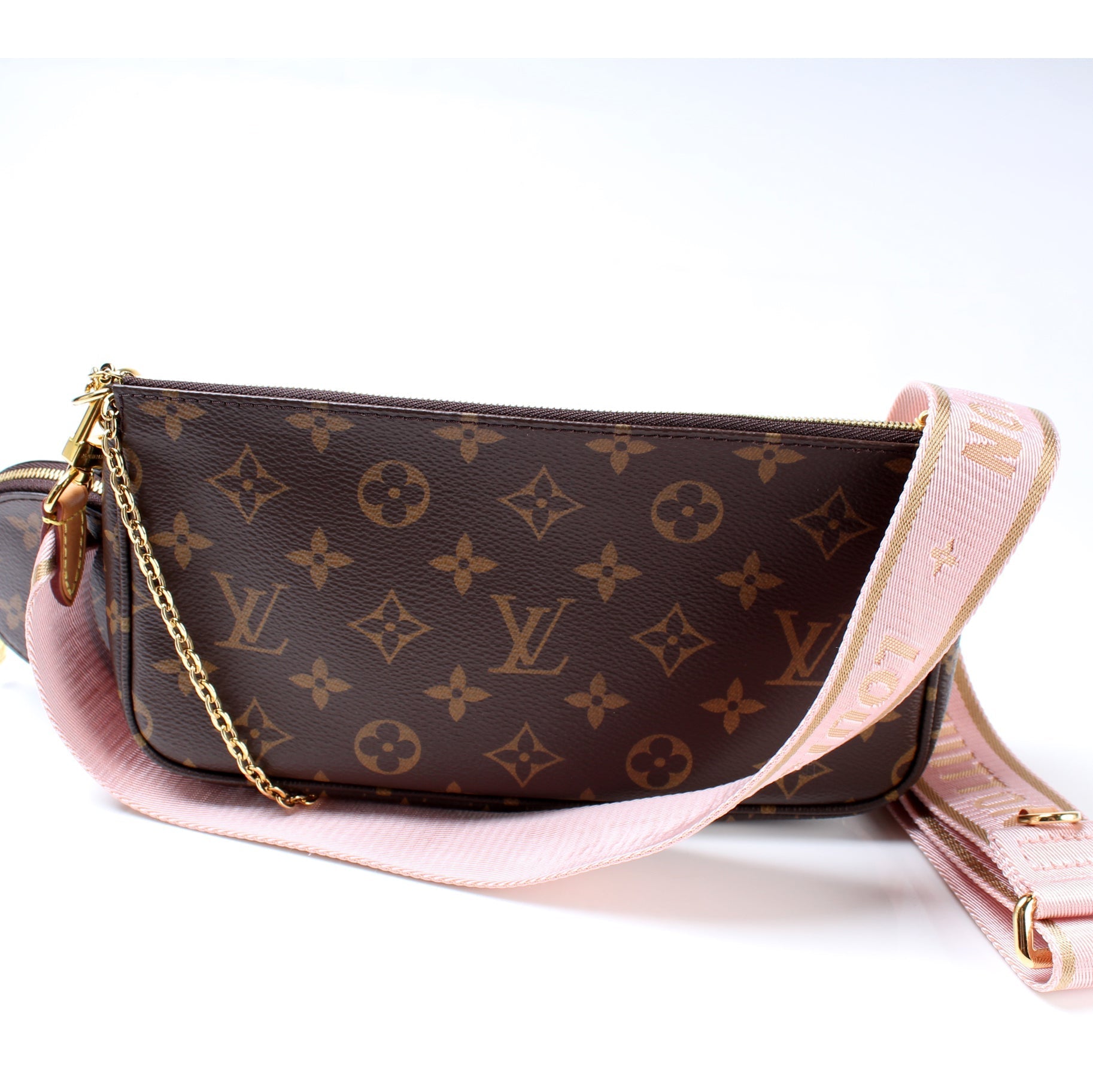 Louis Vuitton Muli Pochette Monogram