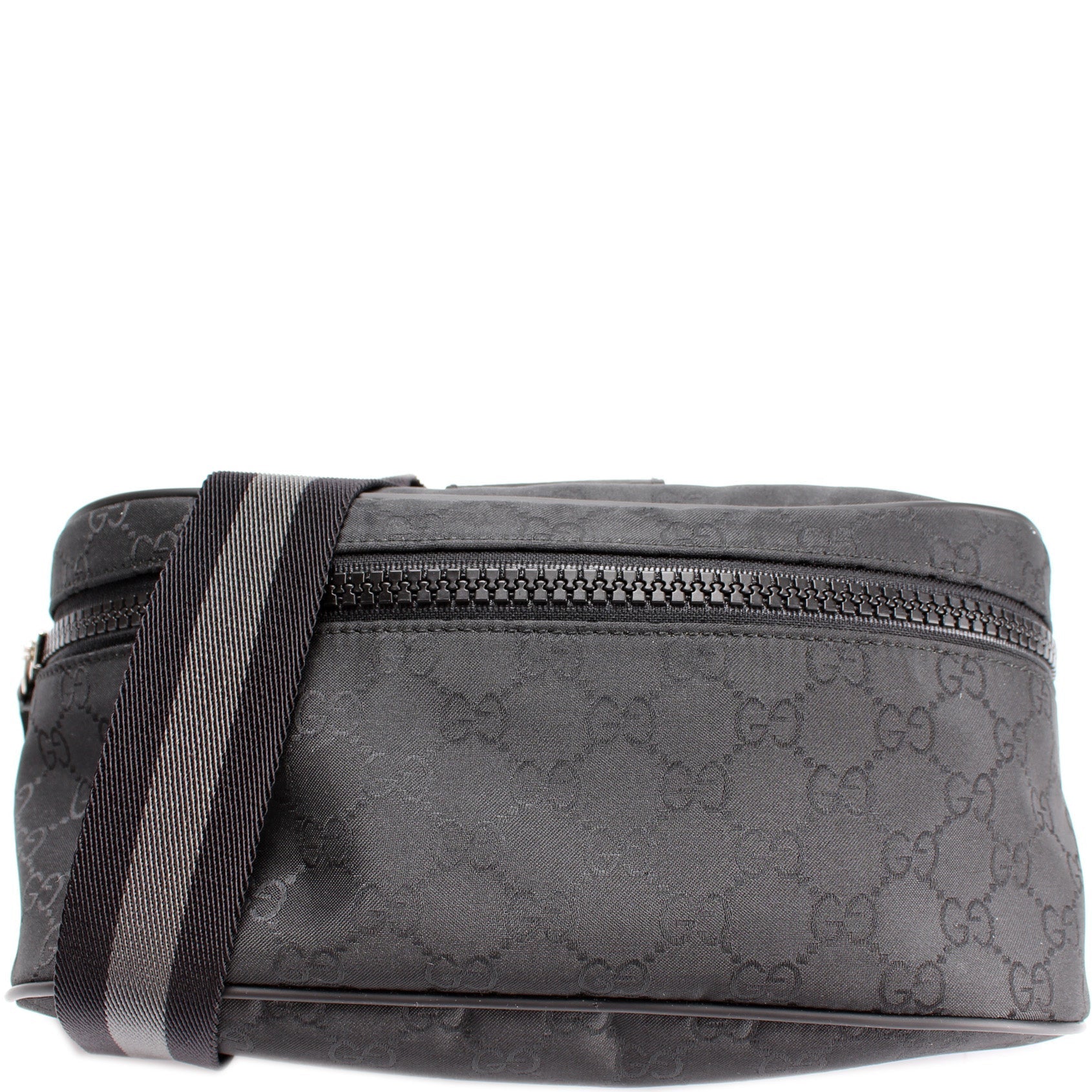 Gucci 449182 GG Nylon Belt Bag