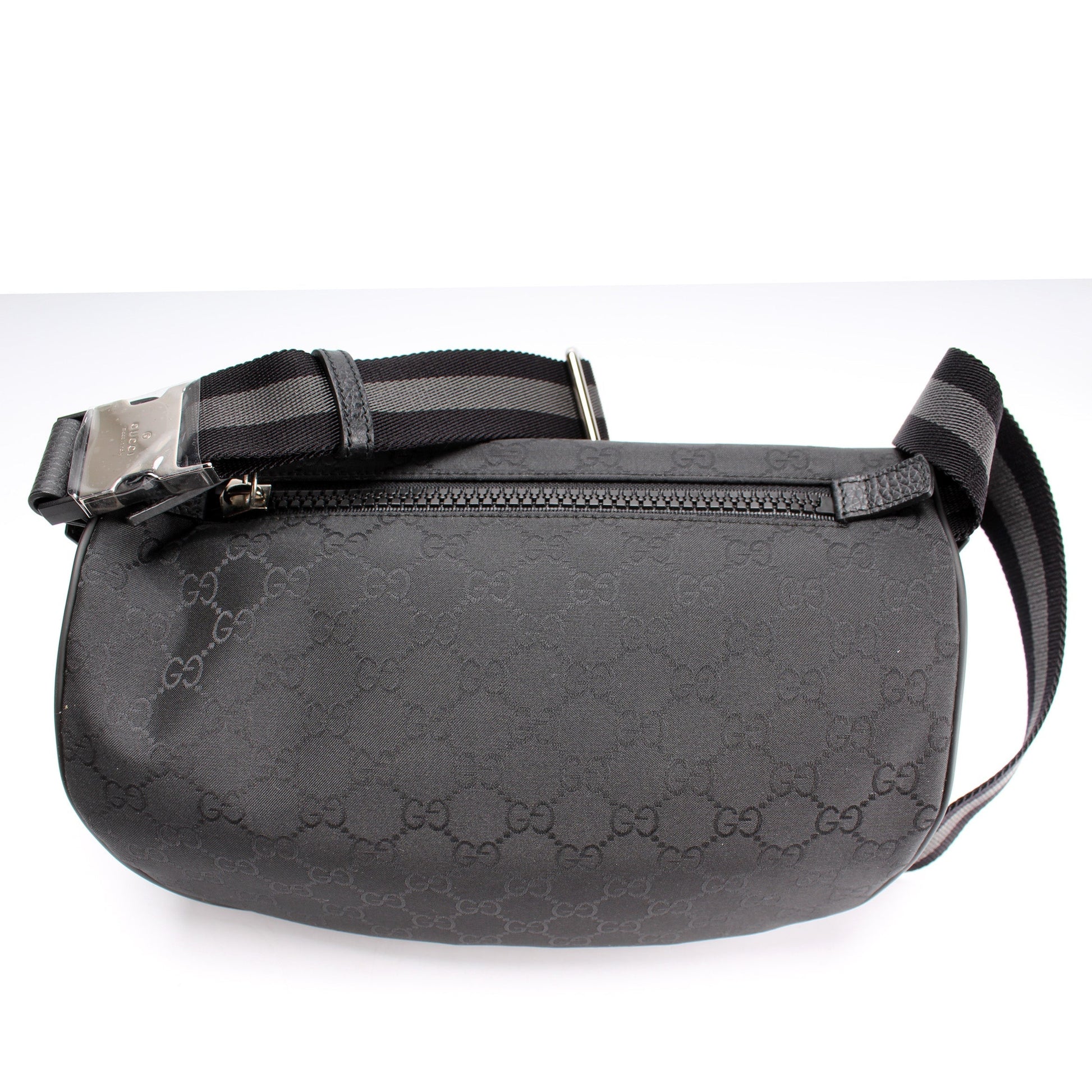 Gucci 449182 GG Nylon Belt Bag