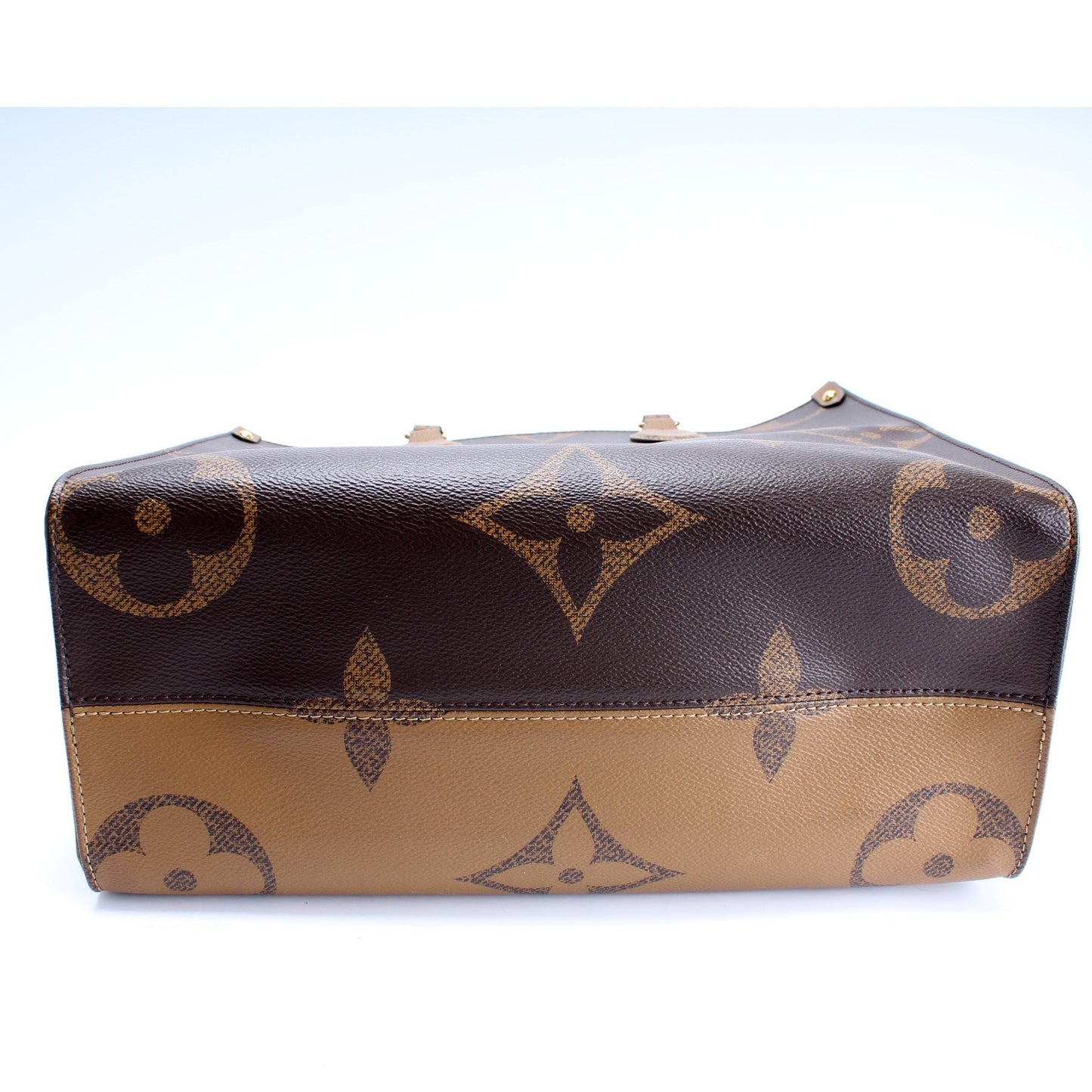 Louis Vuitton ONTHEGO MM Monogram Reversible