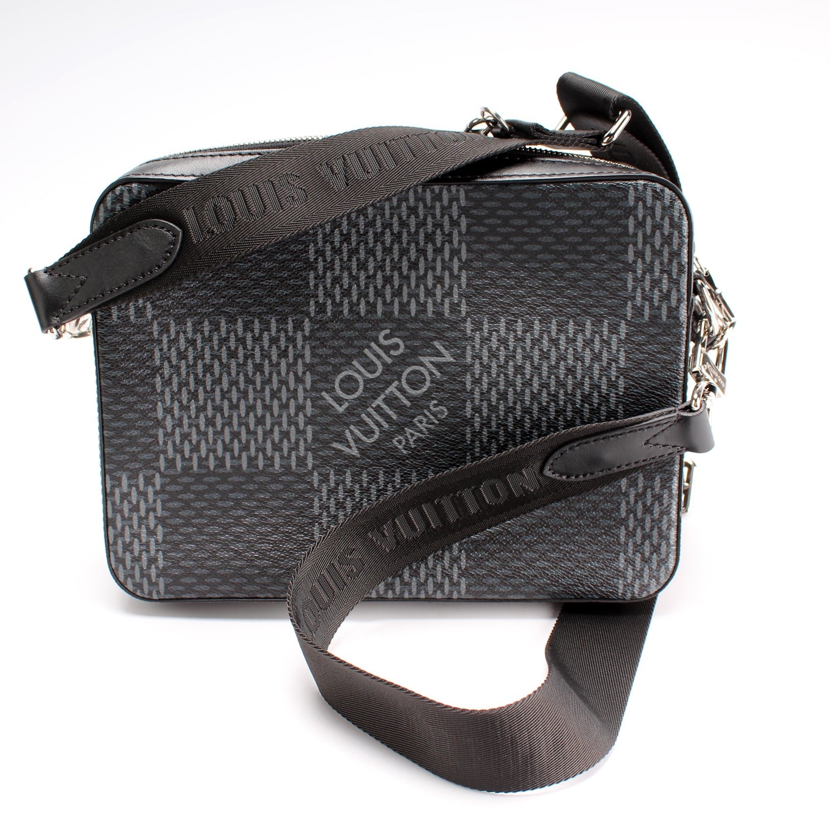 Louis Vuitton Trio Messenger Damier Graphite