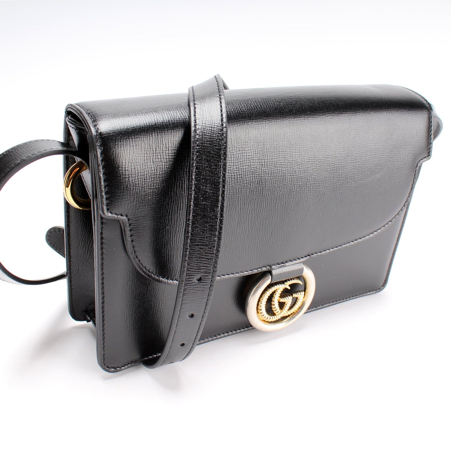 Gucci 589474 Ring Shoulder Small Bag