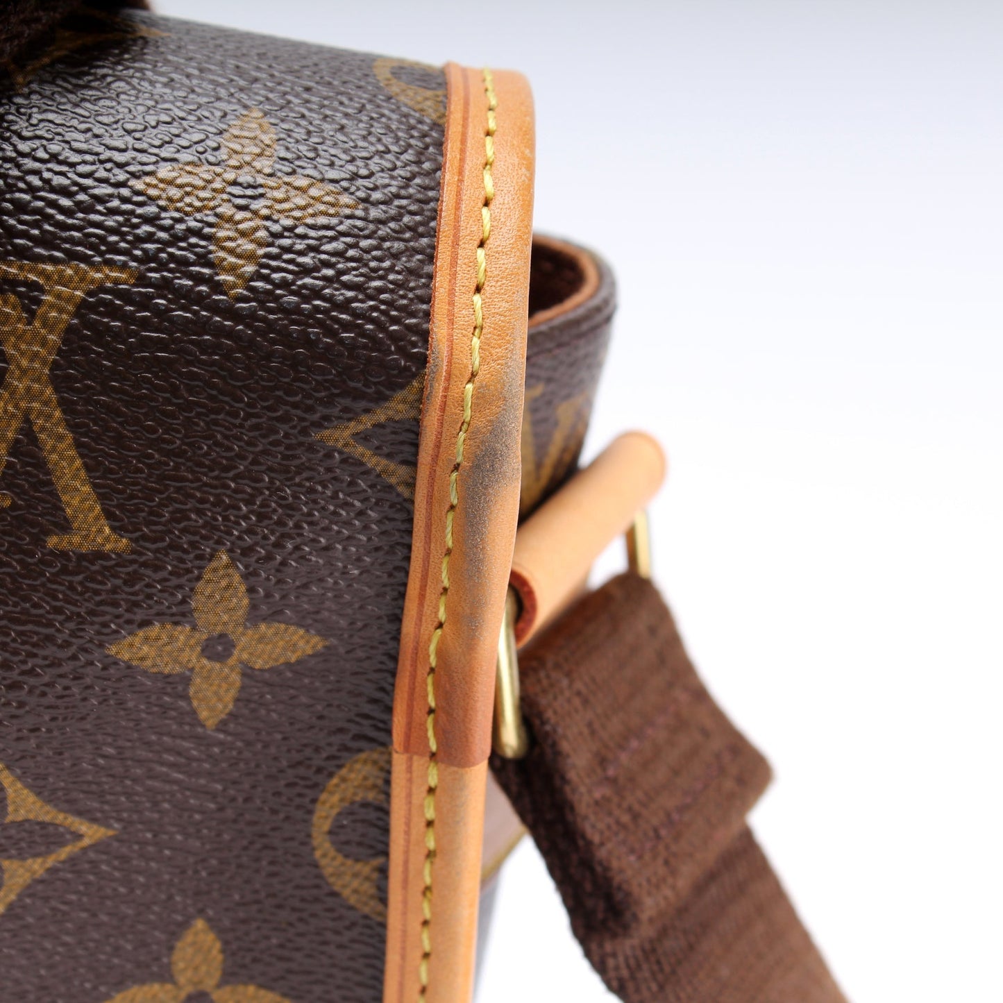 Louis Vuitton Bosphore Messenger PM Monogram