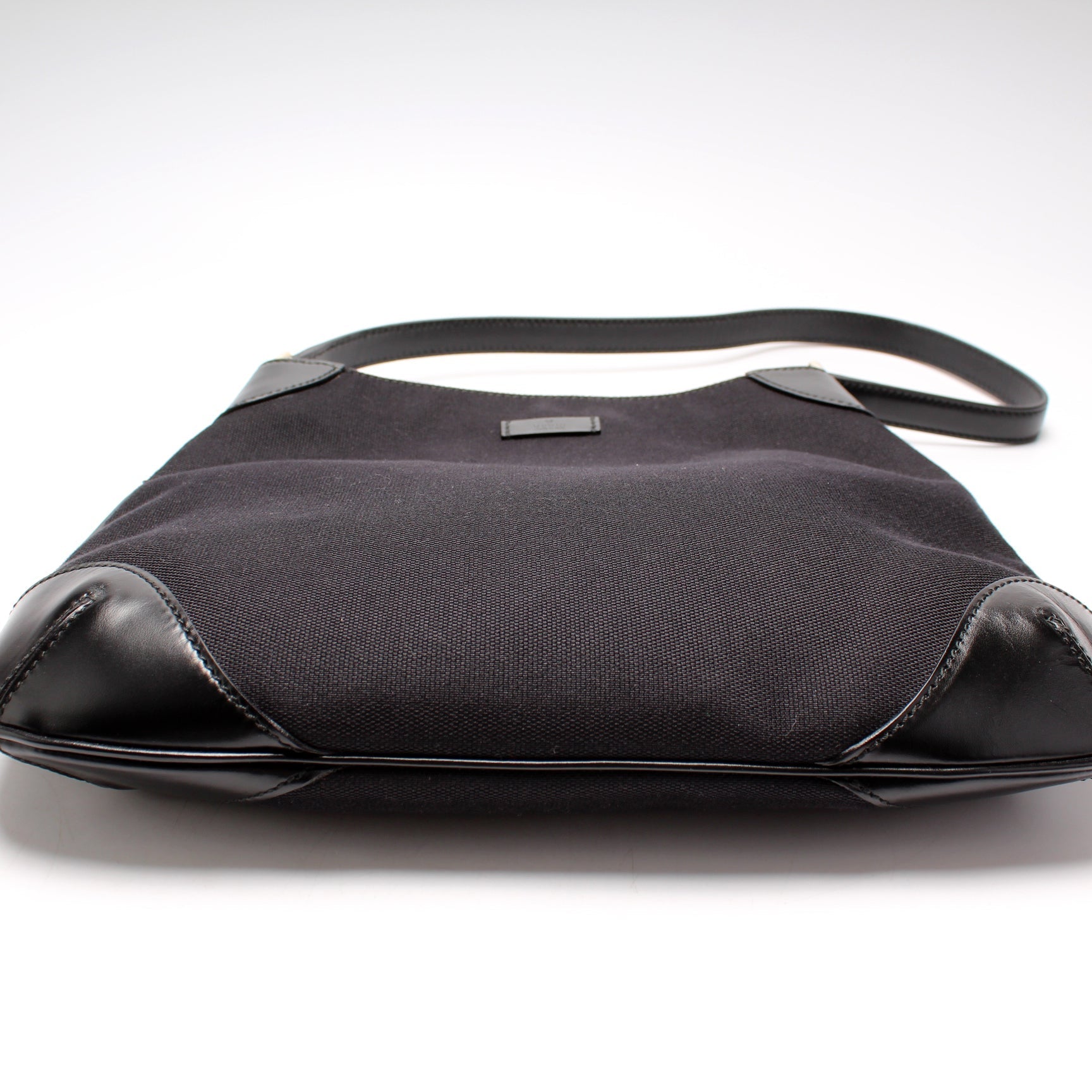Gucci 257296 Canvas Hobo Bag