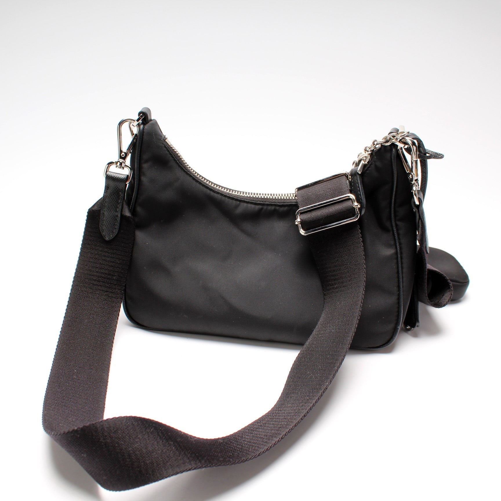 Prada Nylon Re-Edition 2005 Shoulder Bag