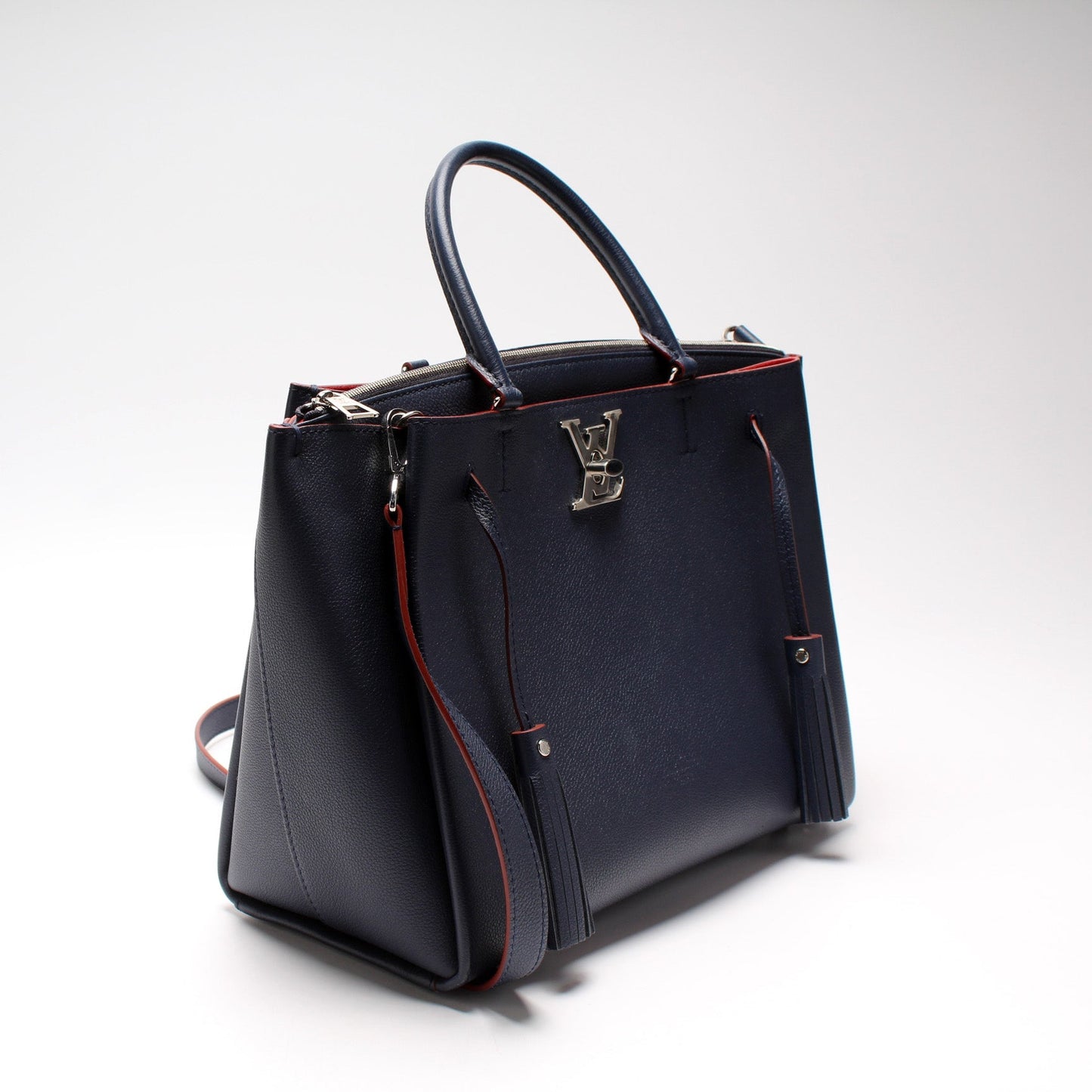 Luxury Women's Handbag | Louis Vuitton Lockmeto Calfskin