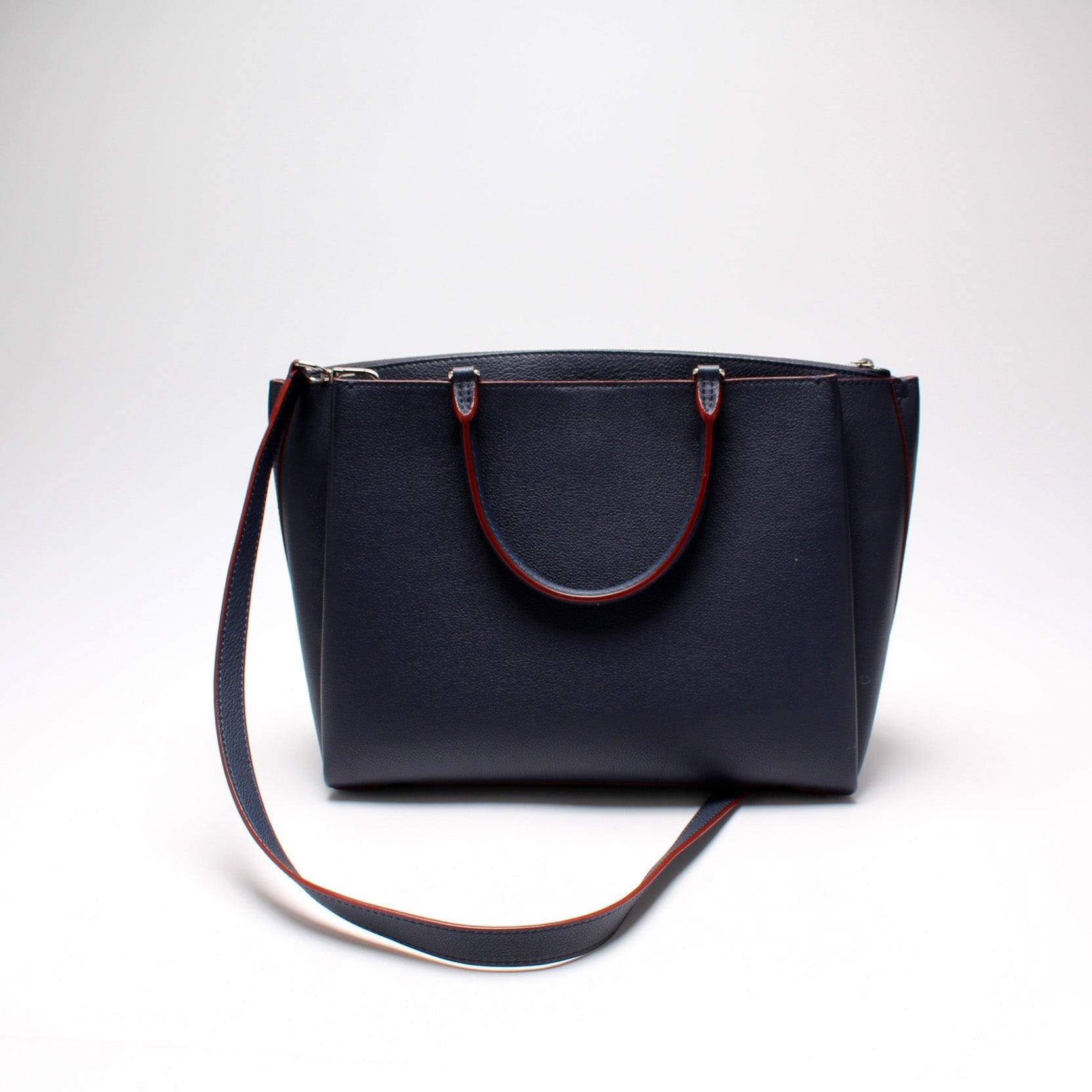 Luxury Women's Handbag | Louis Vuitton Lockmeto Calfskin