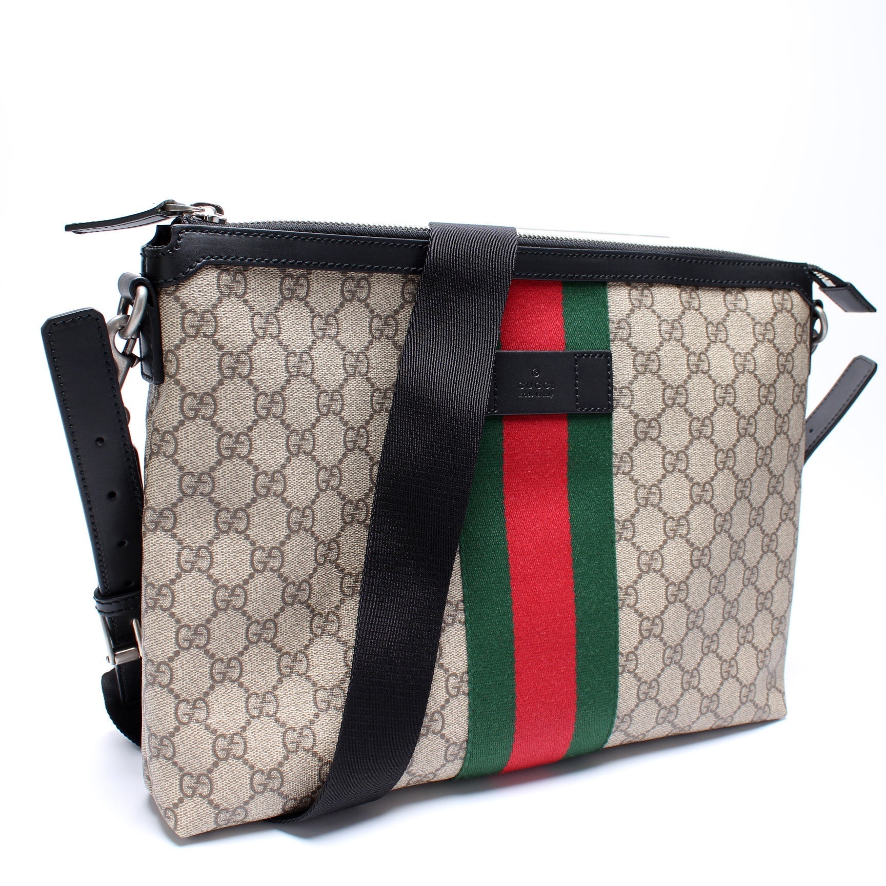 Gucci 523335 GG Supreme Messenger Bag