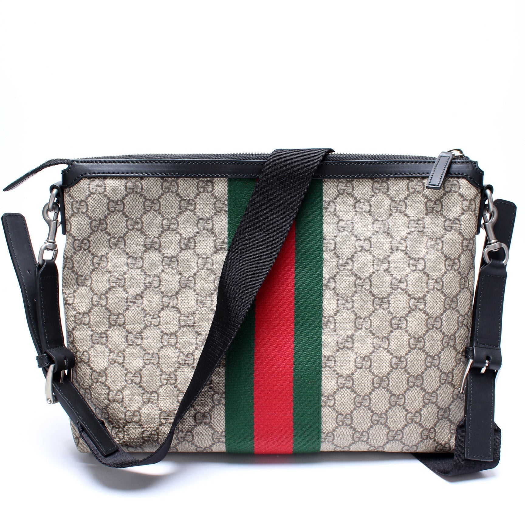 Gucci 523335 GG Supreme Messenger Bag