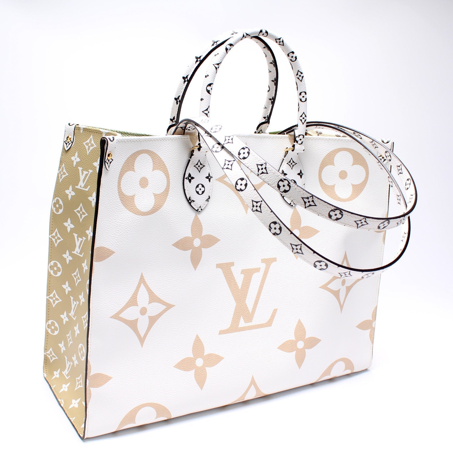 Louis Vuitton ONTHEGO GM Giant Monogram