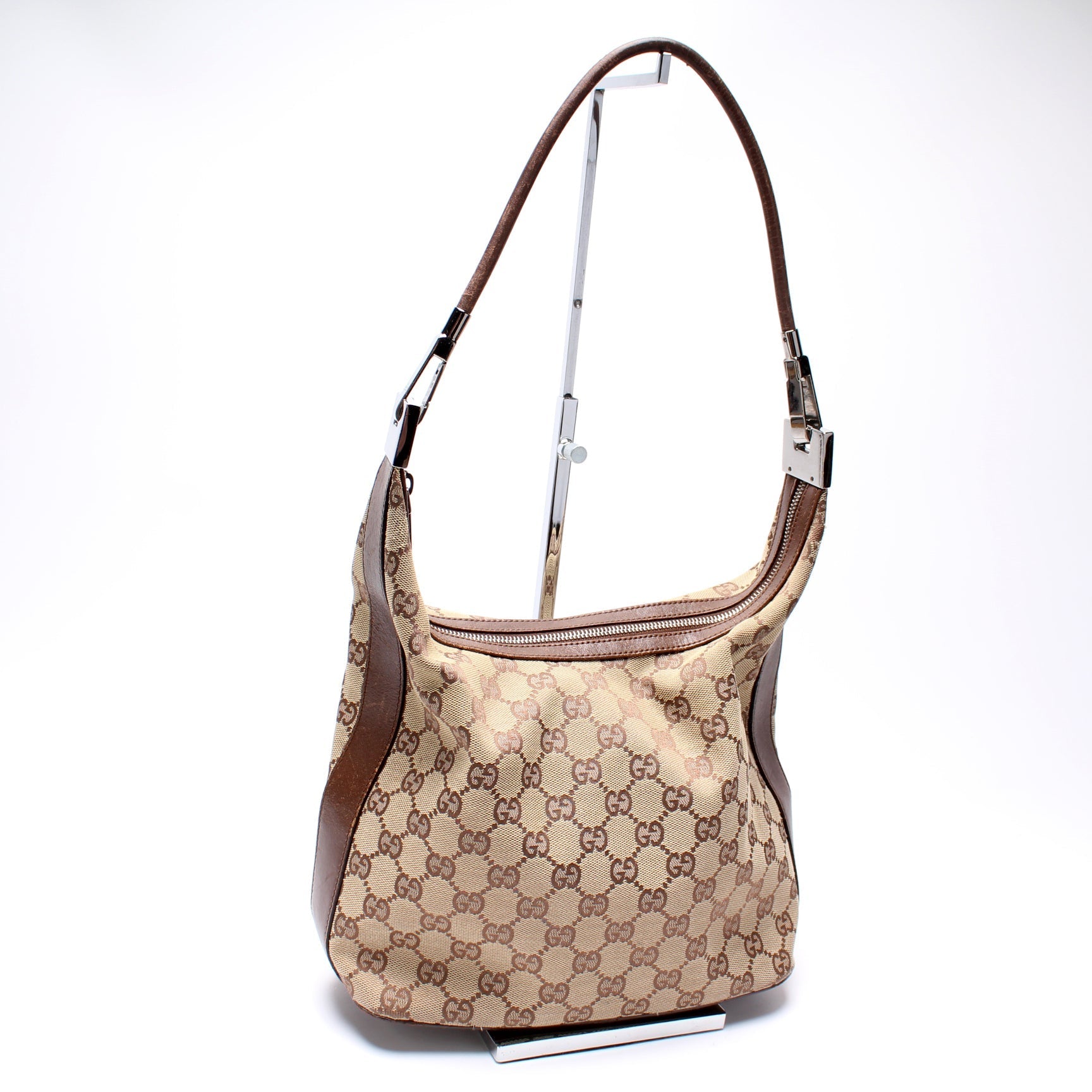 Gucci 001-3814 GG Canvas Clasp Hobo Bag