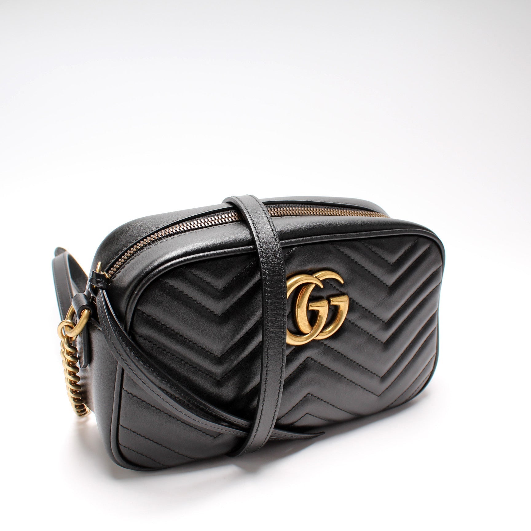 Gucci 447632 Marmont Small Camera Bag