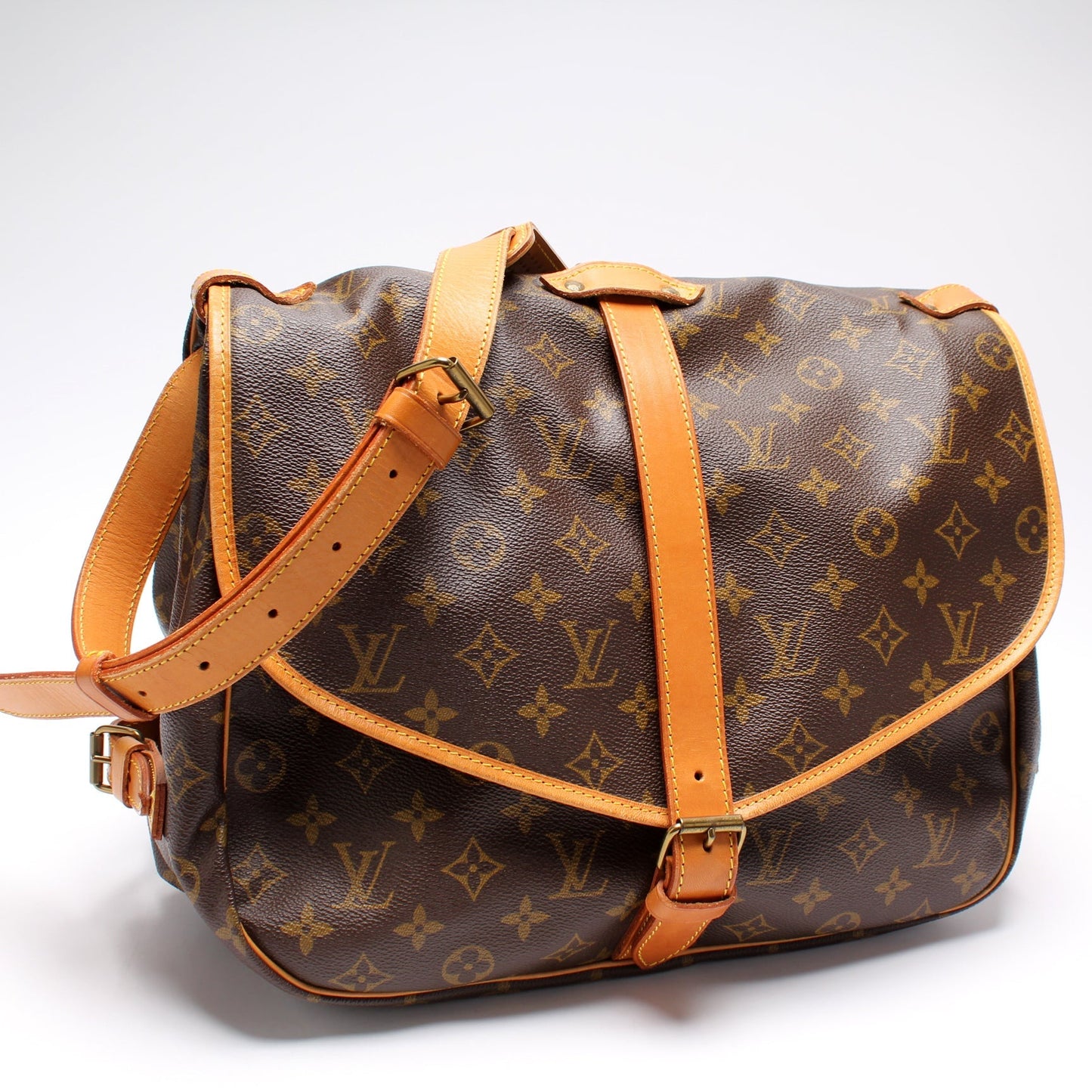 Louis Vuitton Saumur 35 Monogram