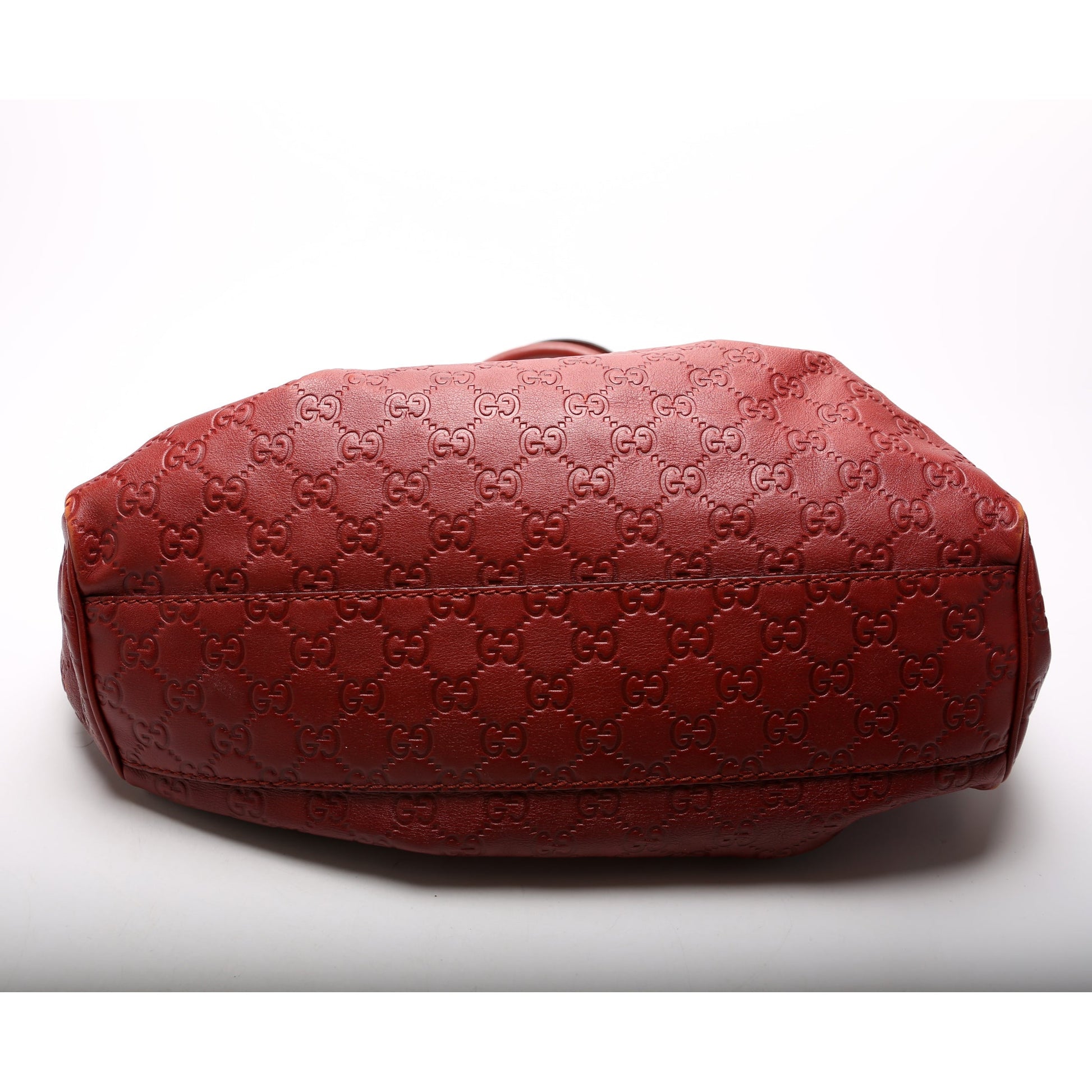 Gucci 211944 Sukey GG Leather Medium Bag