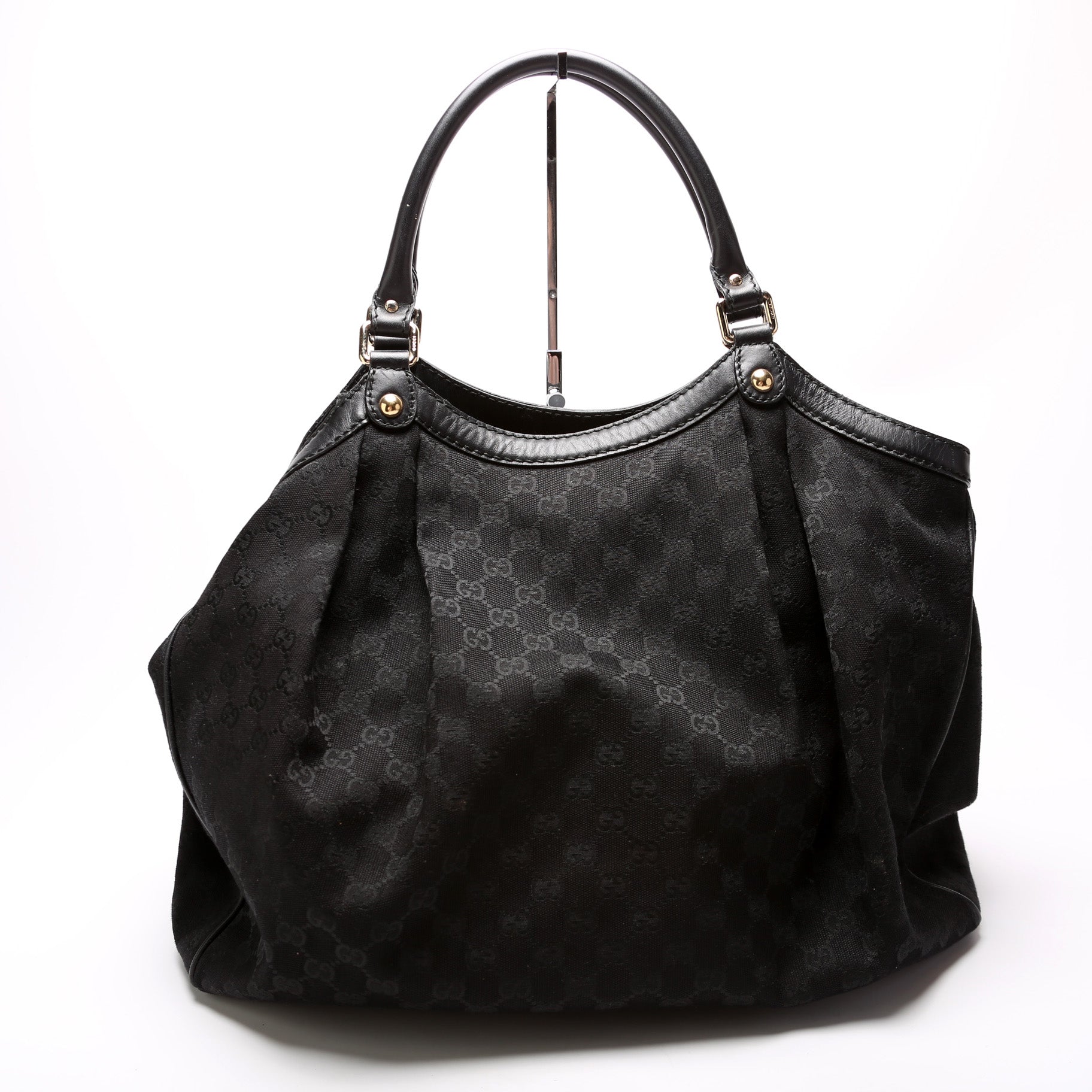 Gucci 211943 Sukey GG Canvas Large Bag