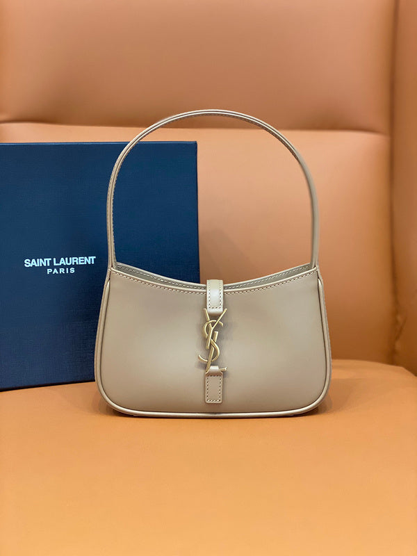 Yves Saint Laurent - Bags