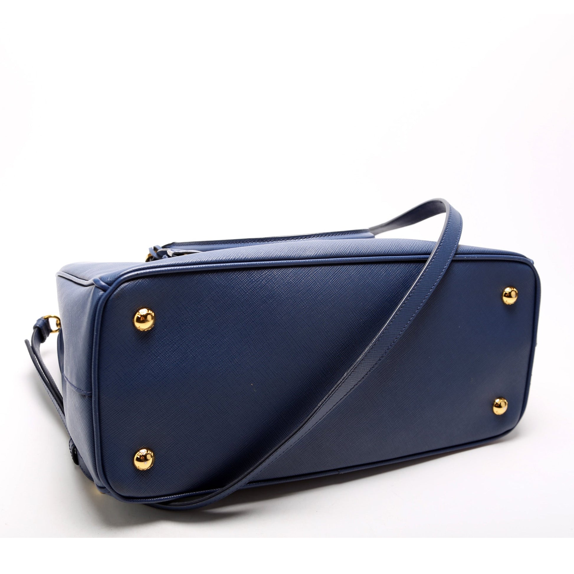 Prada Saffiano Galleria Medium Bag