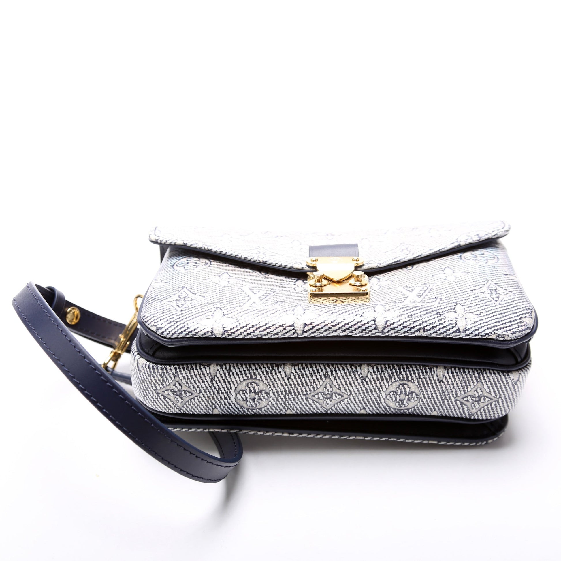 Louis Vuitton Pochette Metis East West Monoglam