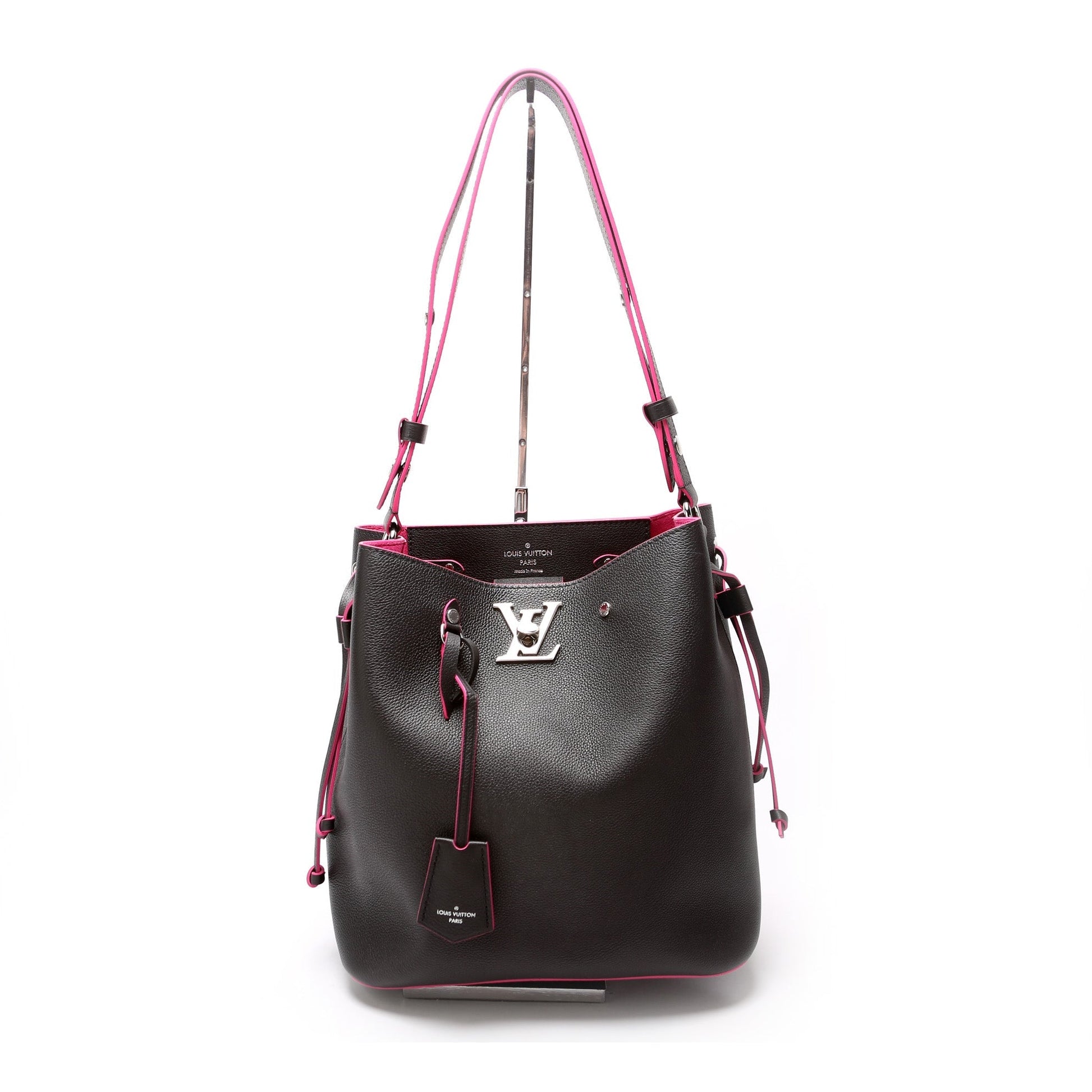 Louis Vuitton Lockme Bucket
