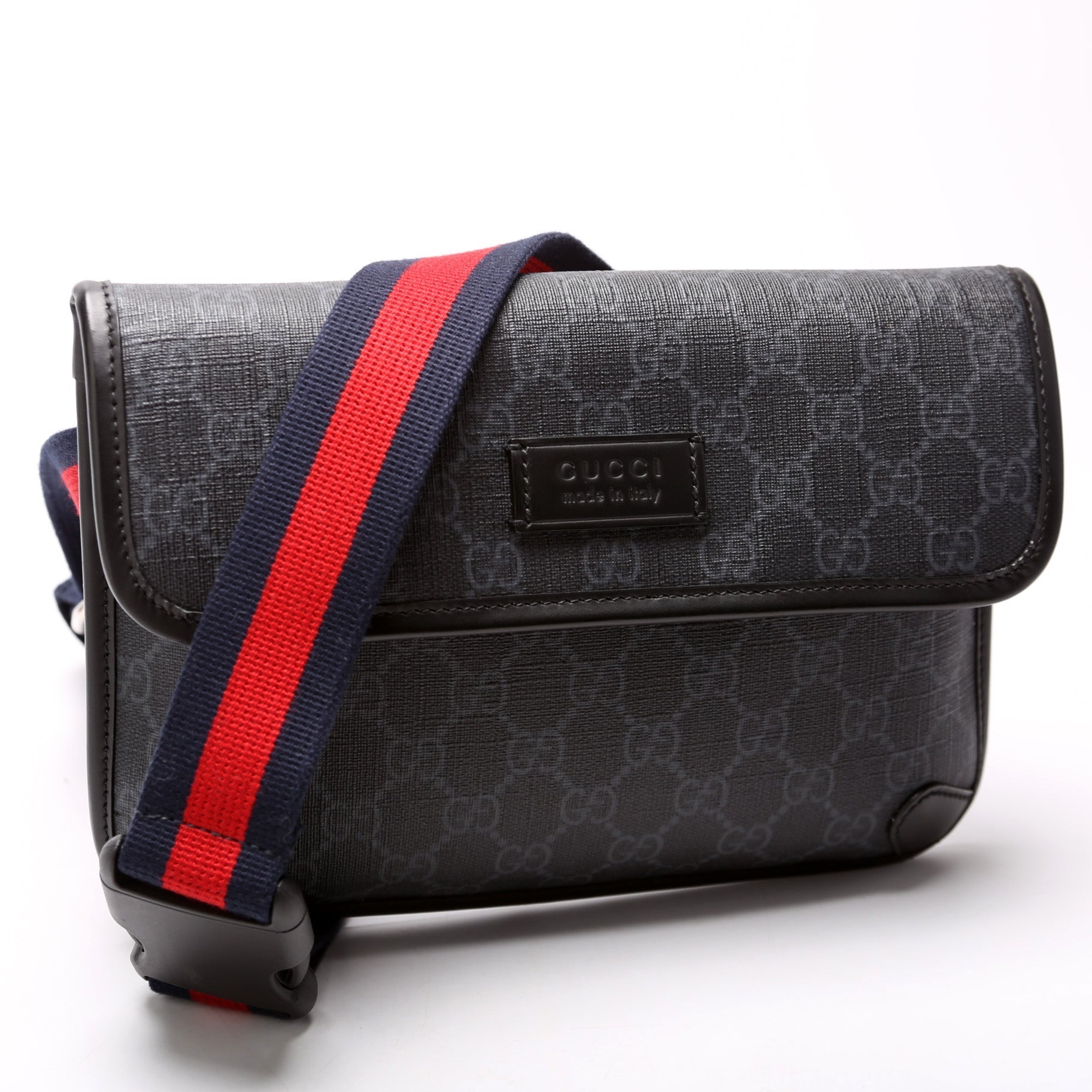 Gucci 598113 GG Supreme Belt Bag